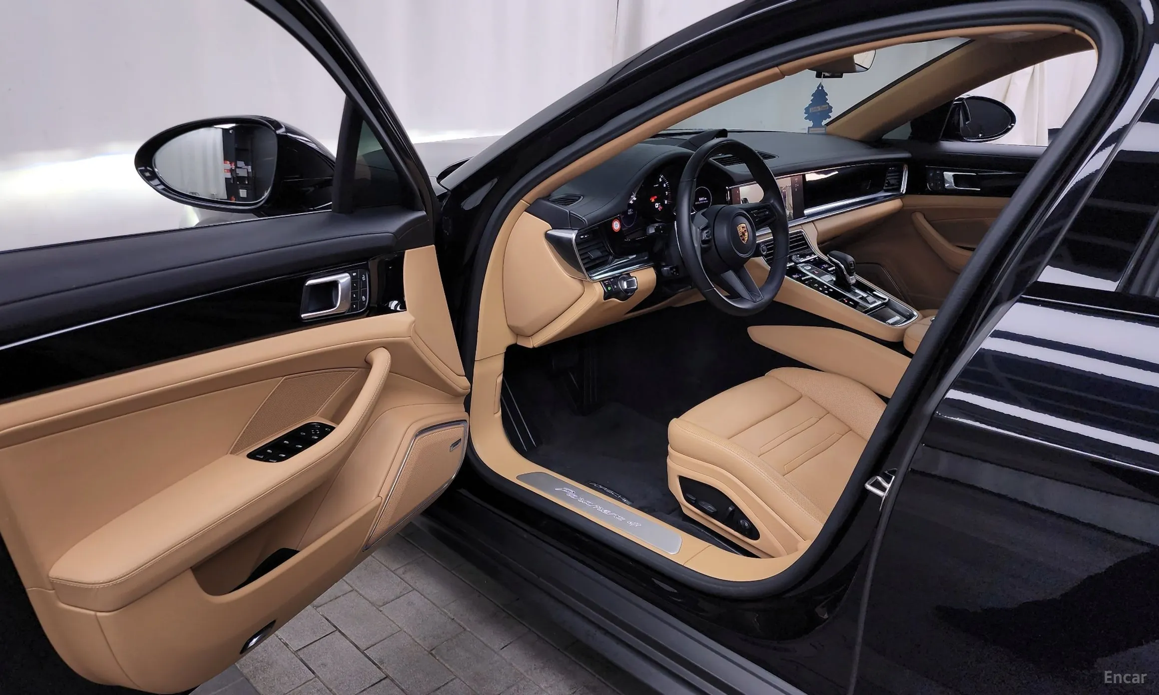 Porsche Panamera (971) превью 10