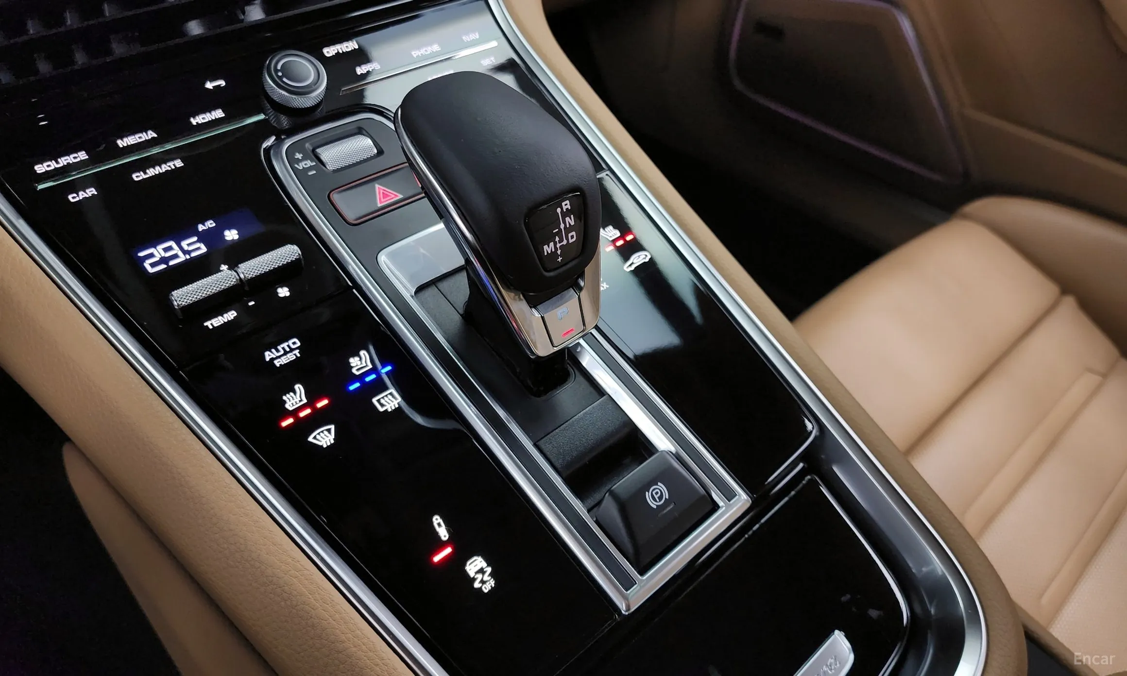 Porsche Panamera (971) превью 9