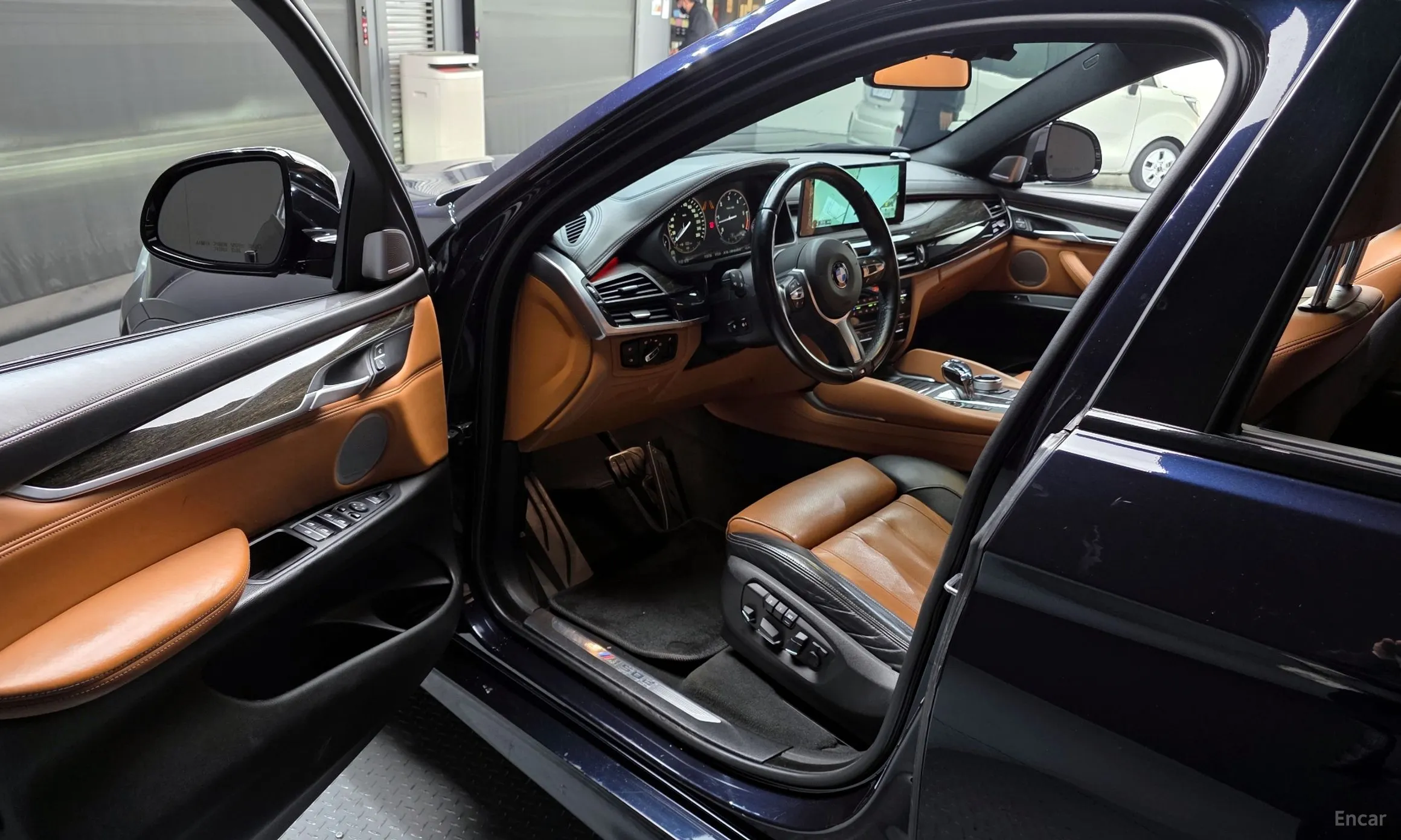 BMW X6 (F16) превью 10