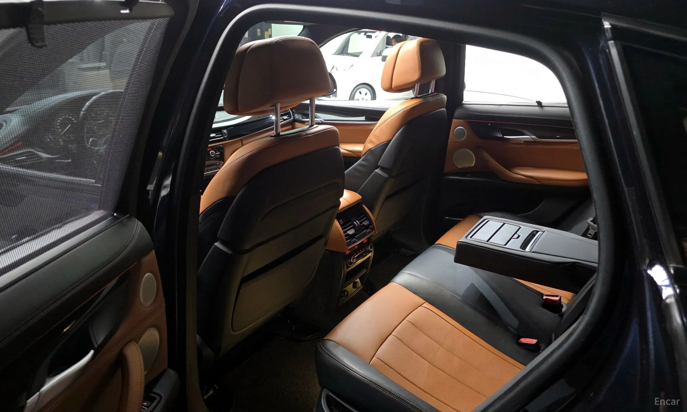BMW X6 (F16) превью 11
