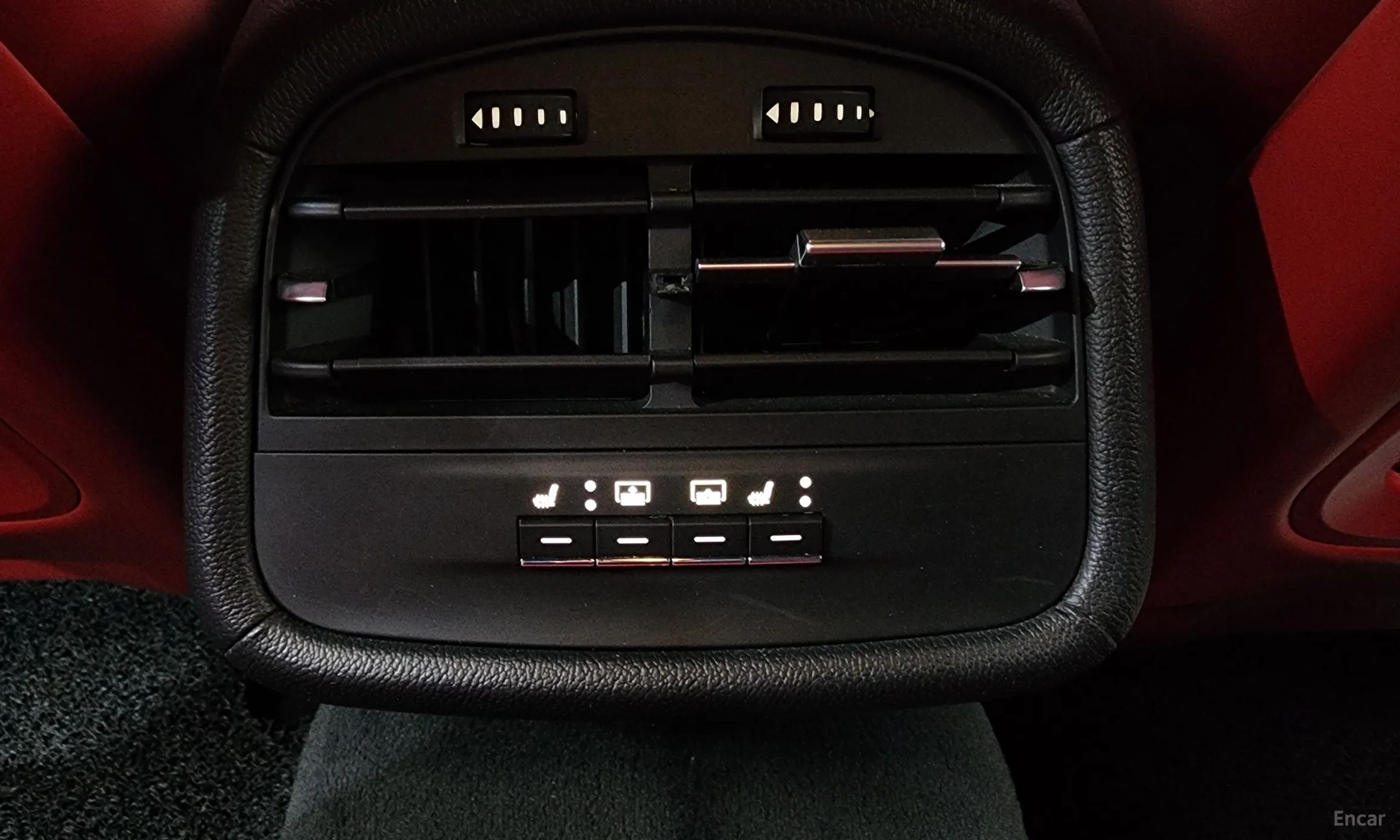 Maserati Ghibli превью 19