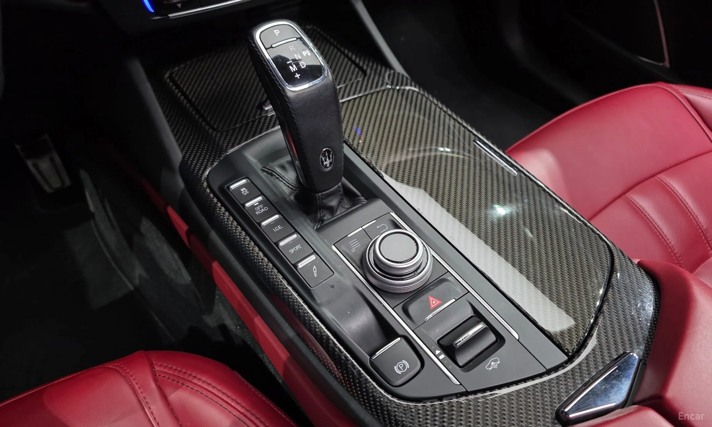 Maserati Levante превью 9