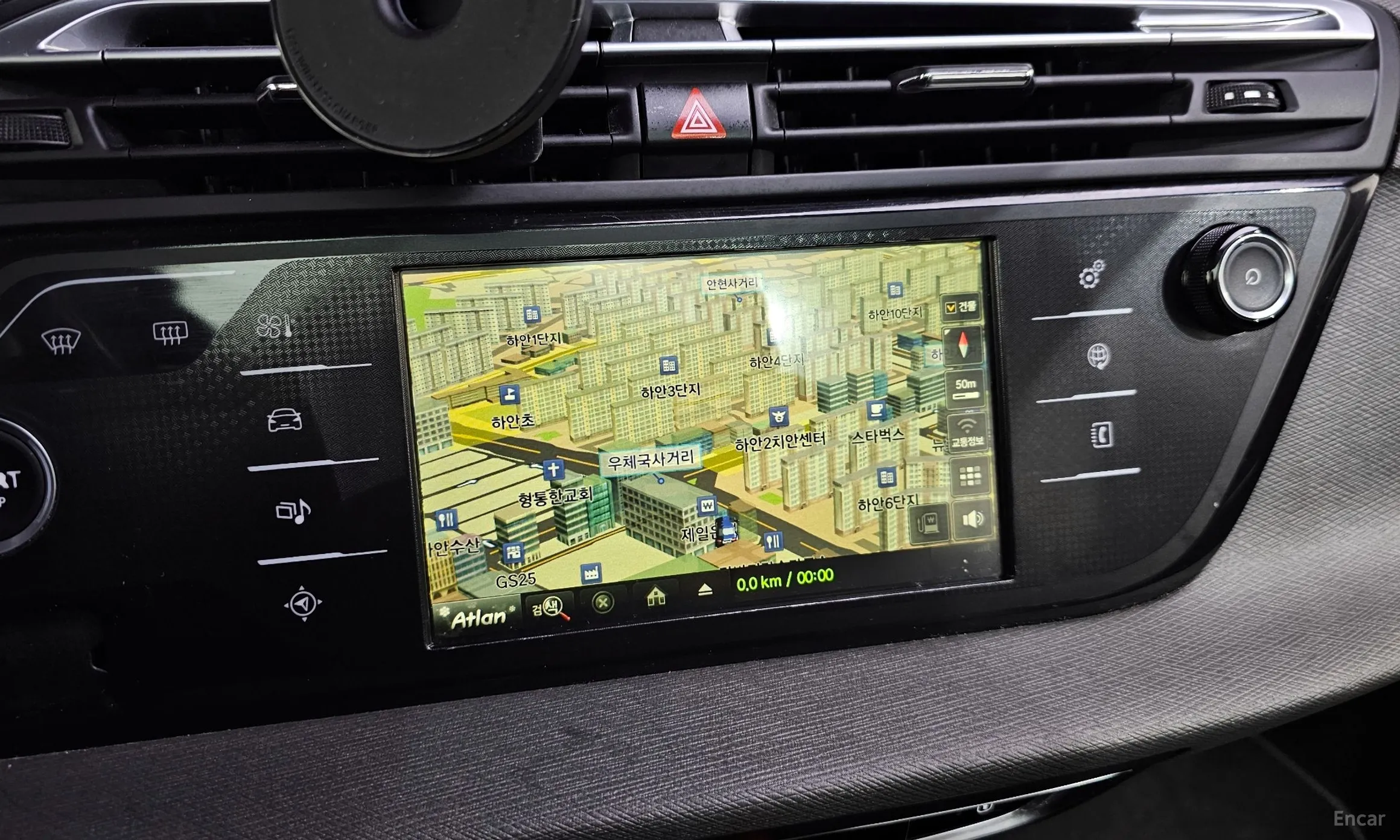 Citroën/DS Grand C4 Picasso превью 15