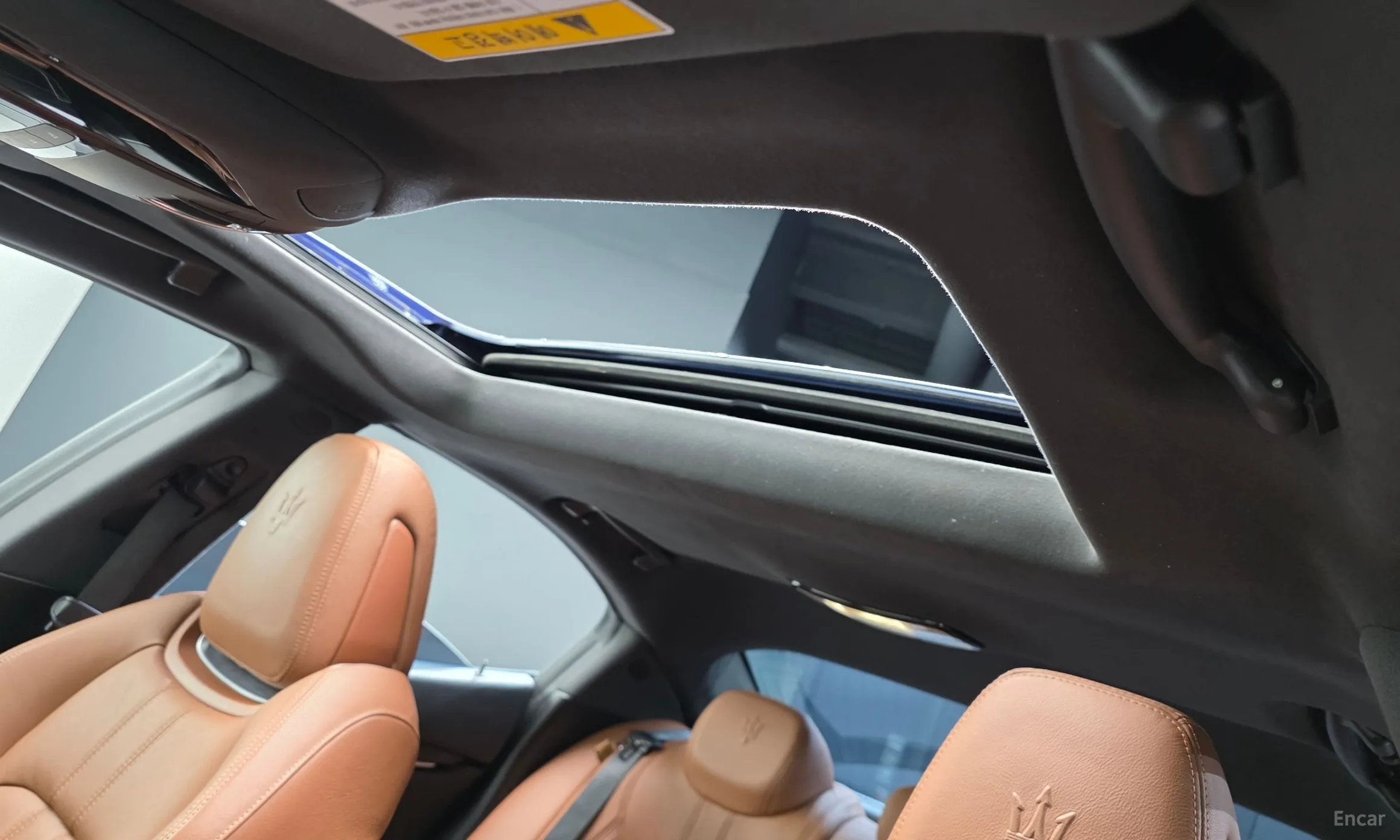 Maserati Ghibli превью 19