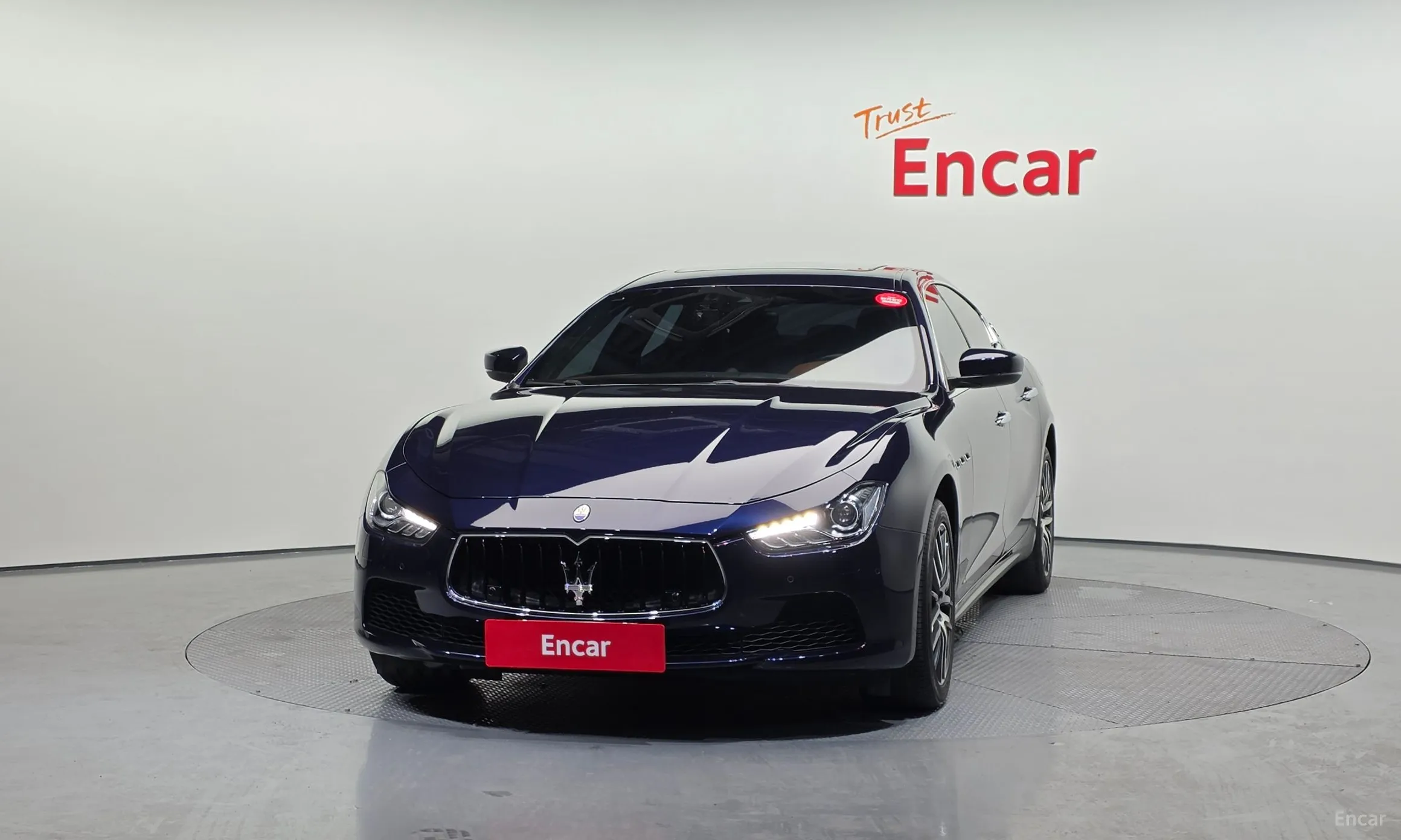 Maserati Ghibli превью 3