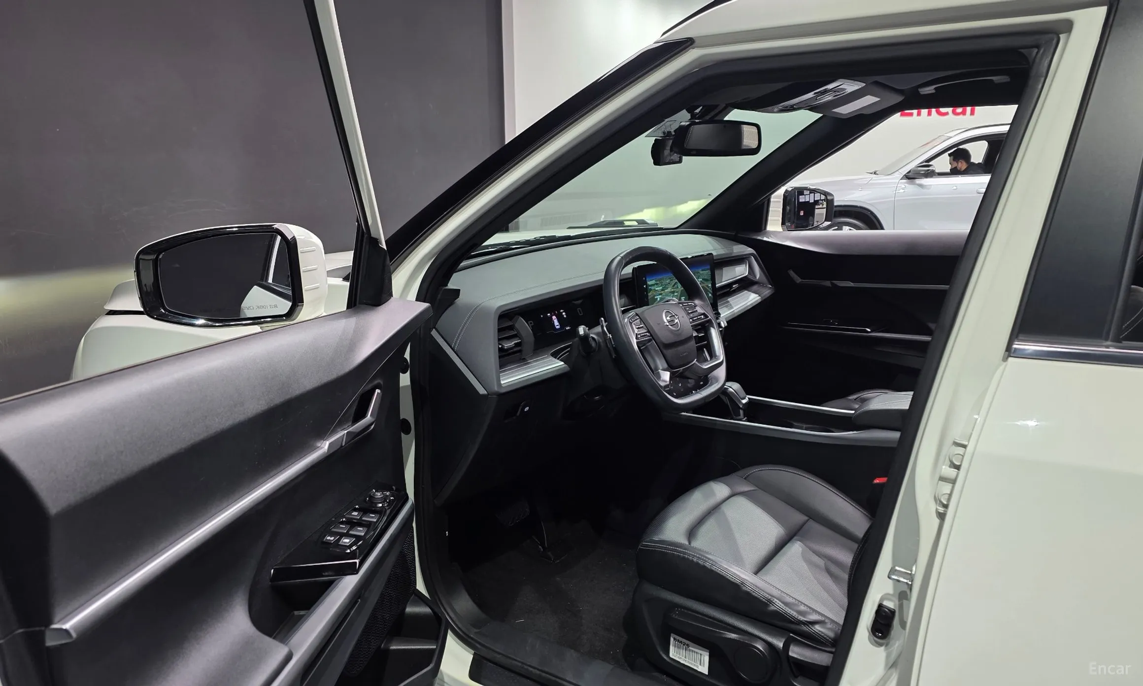 KG Mobility (SsangYong) Torres превью 11