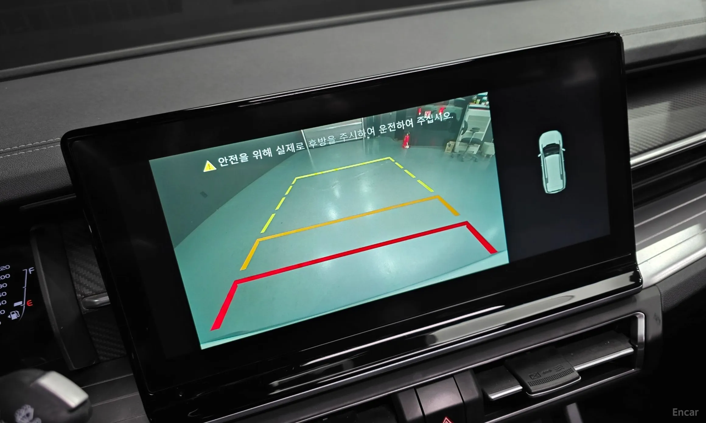 KG Mobility (SsangYong) Torres превью 14