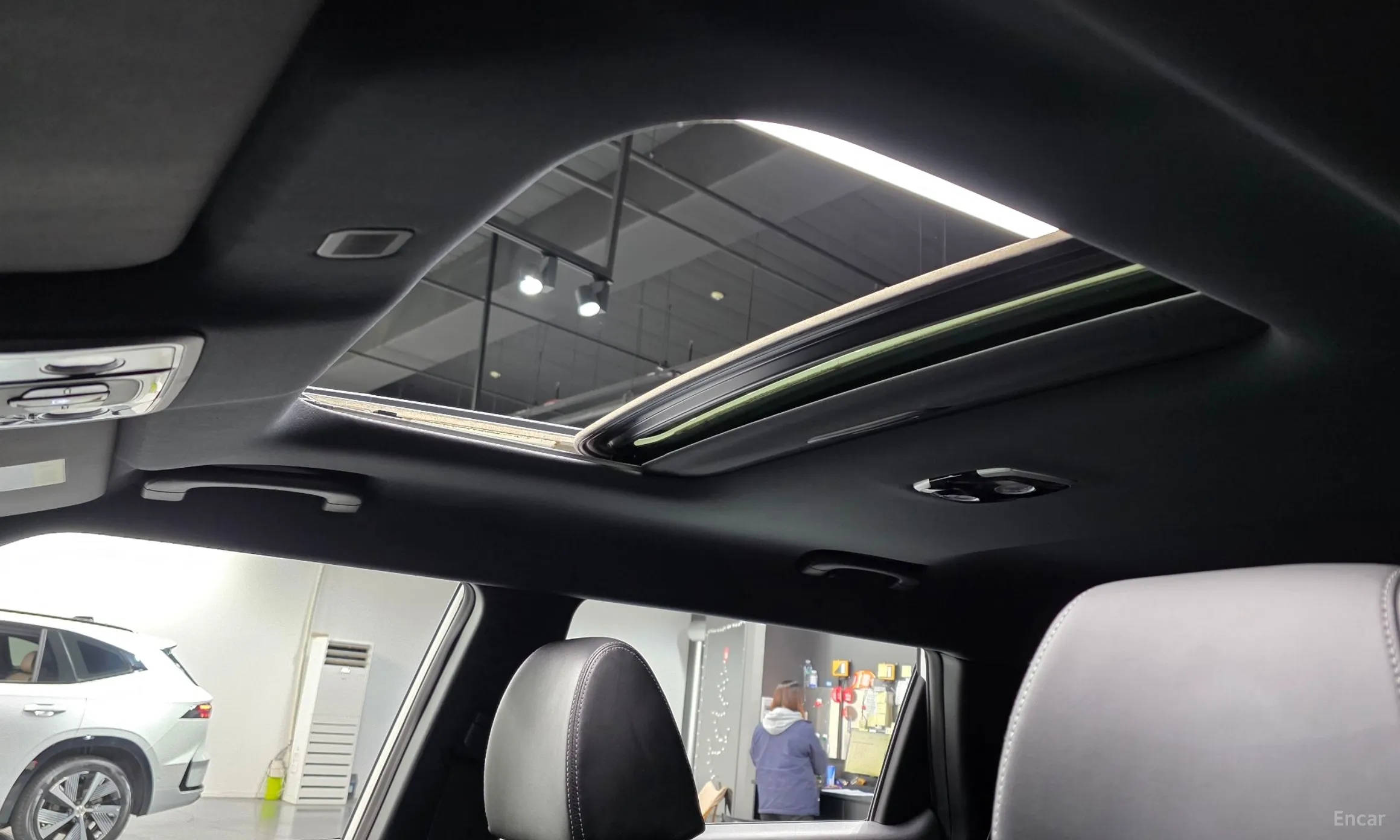 KG Mobility (SsangYong) Torres превью 16