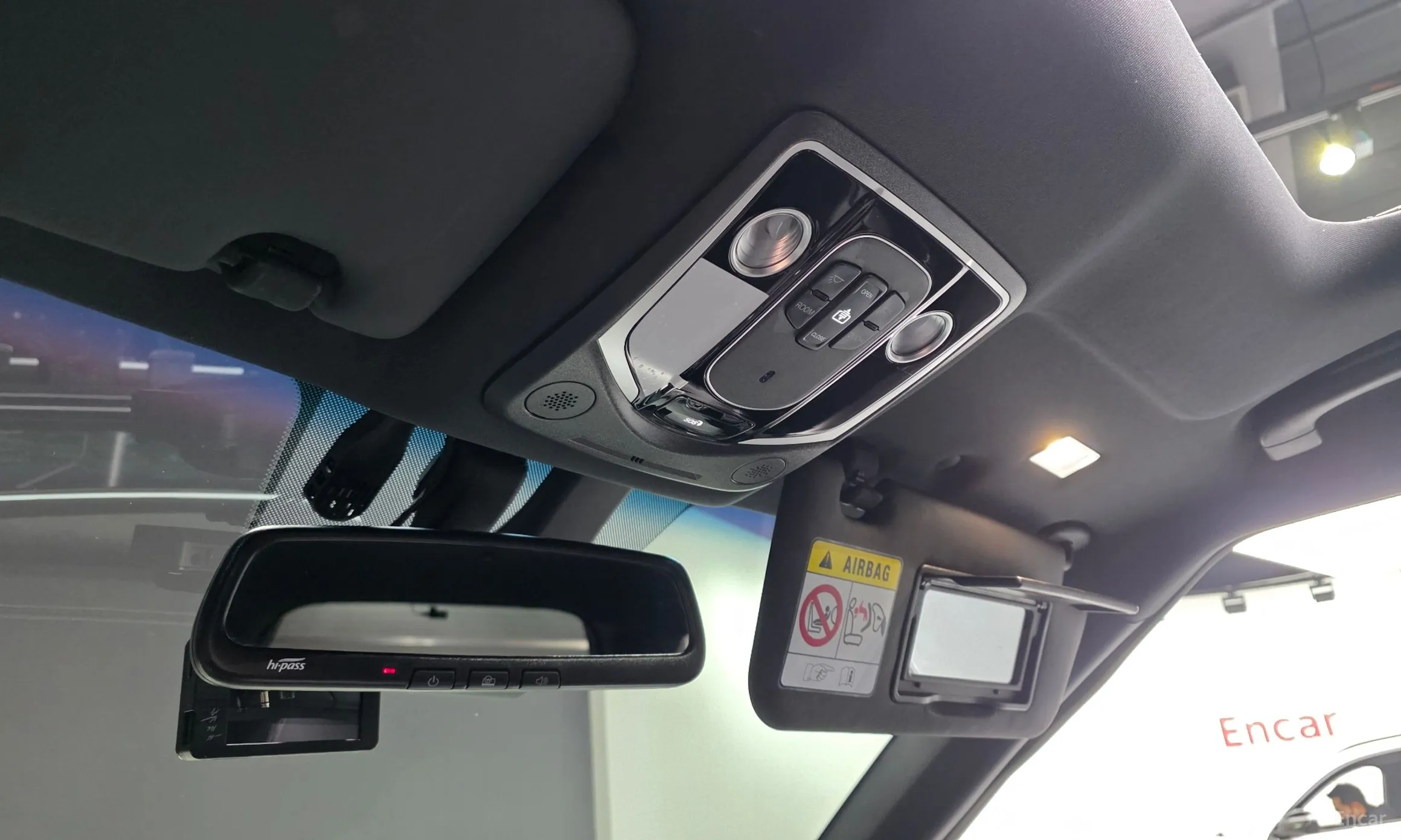 KG Mobility (SsangYong) Torres превью 19
