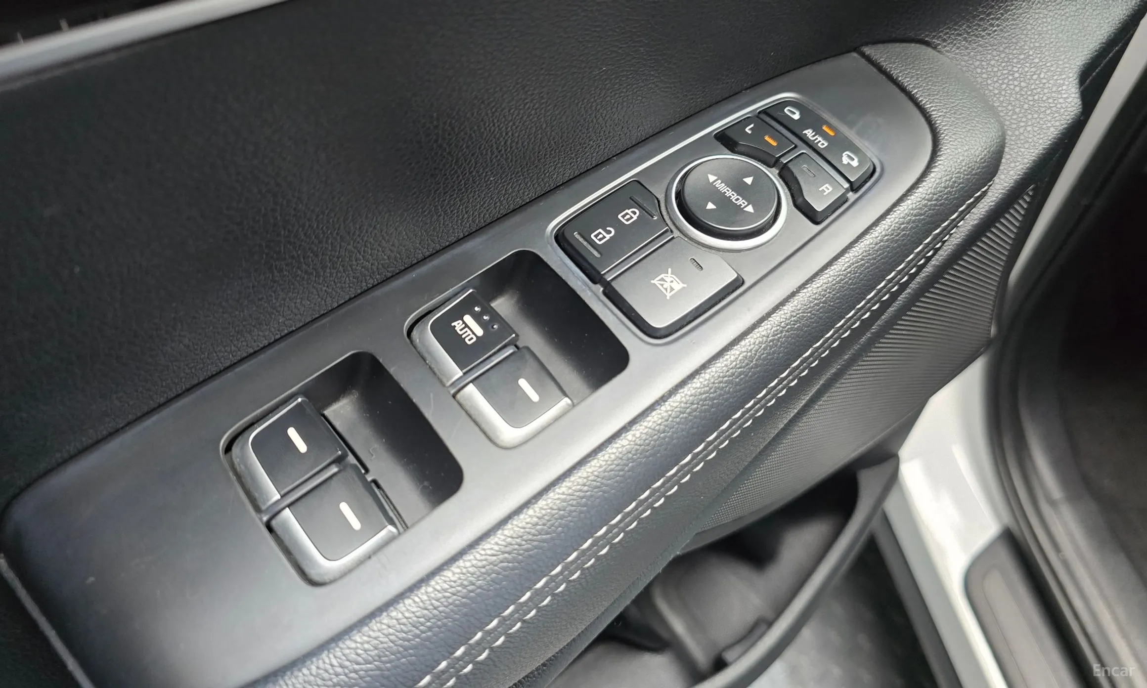 Kia Sorento превью 14
