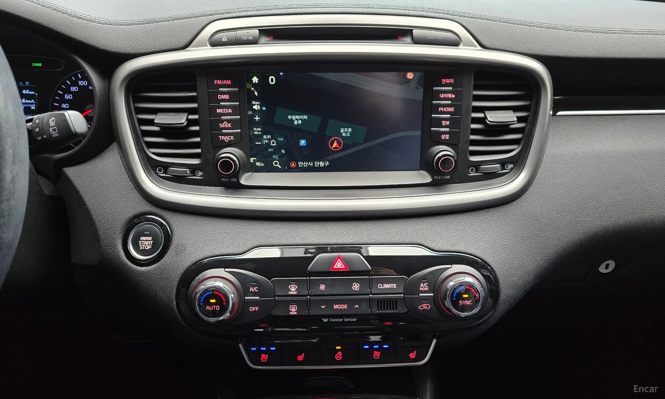 Kia Sorento превью 16