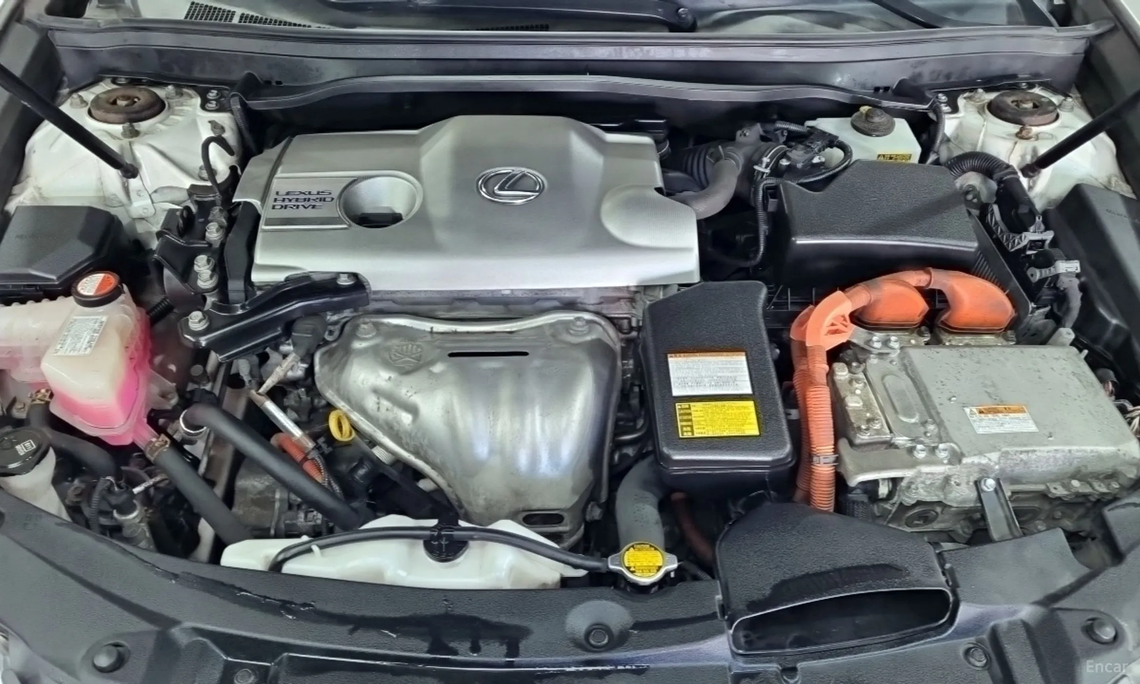 Lexus New ES300h превью 6