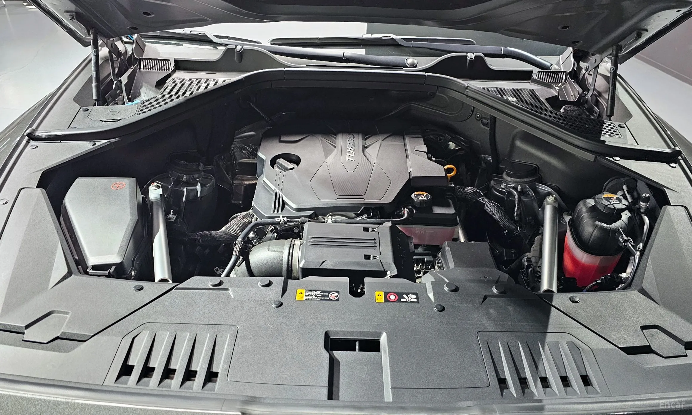 Genesis GV80 превью 6