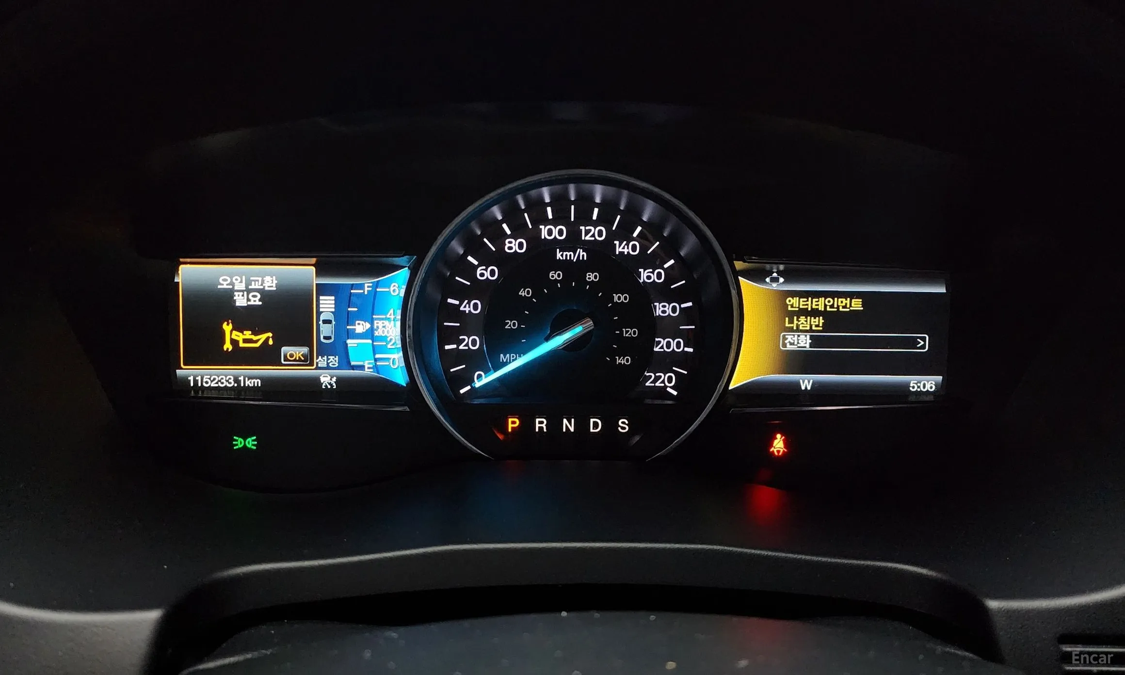 Ford Explorer превью 8