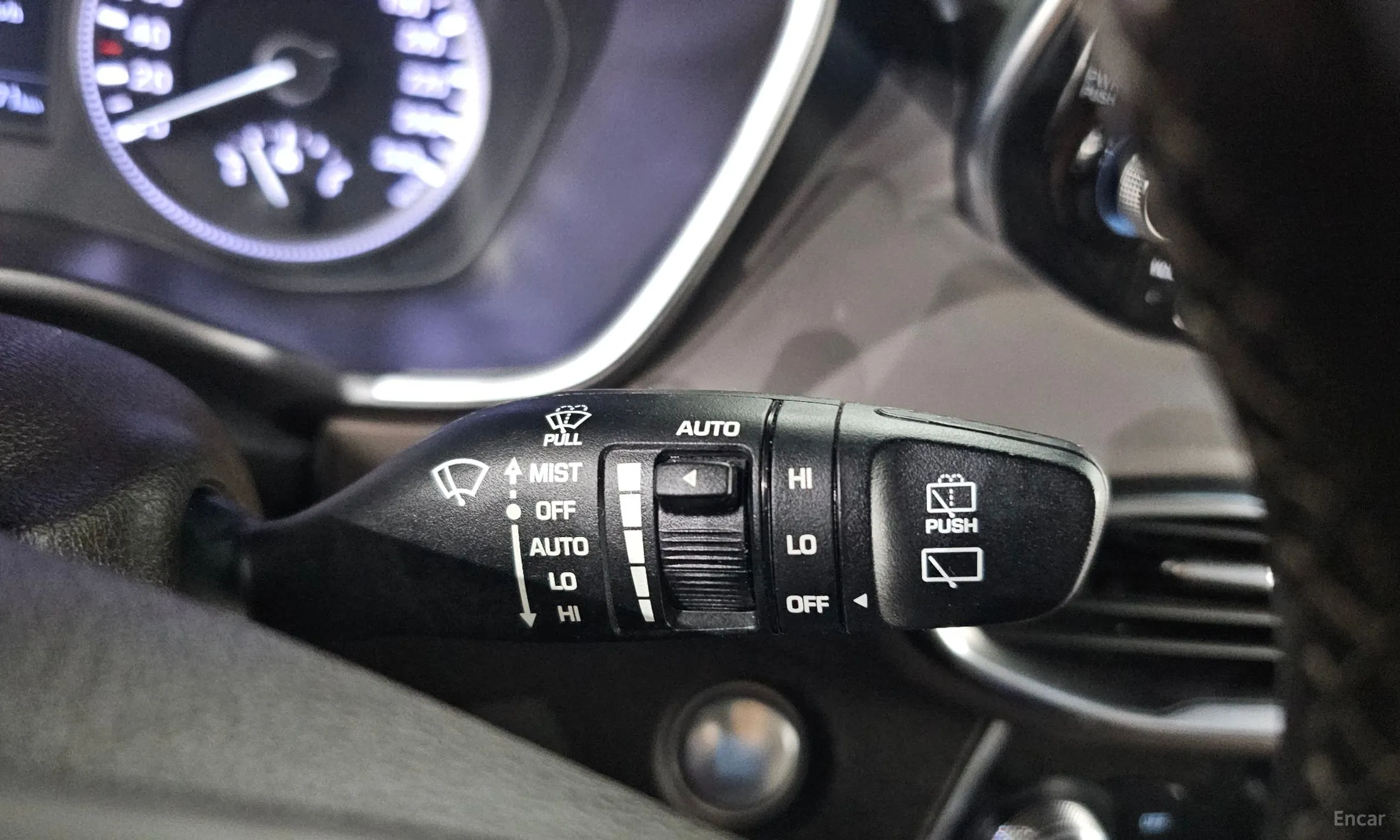Hyundai Santa Fe TM превью 14