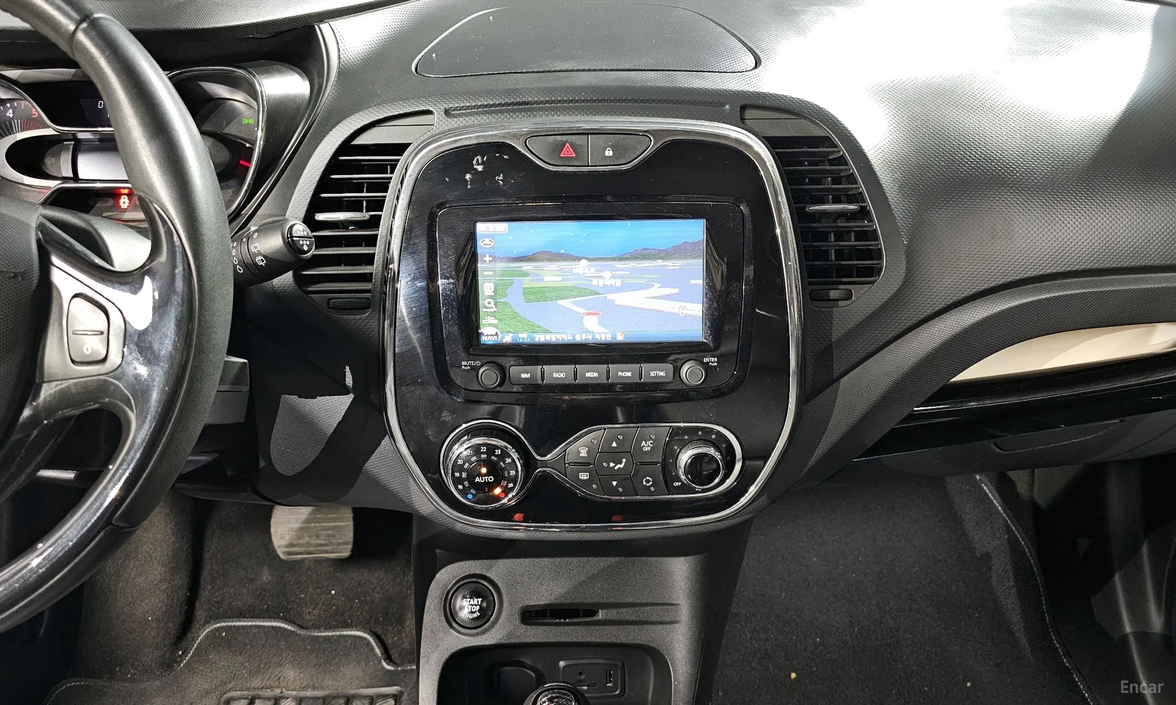 Renault Korea (Samsung) QM3 превью 17