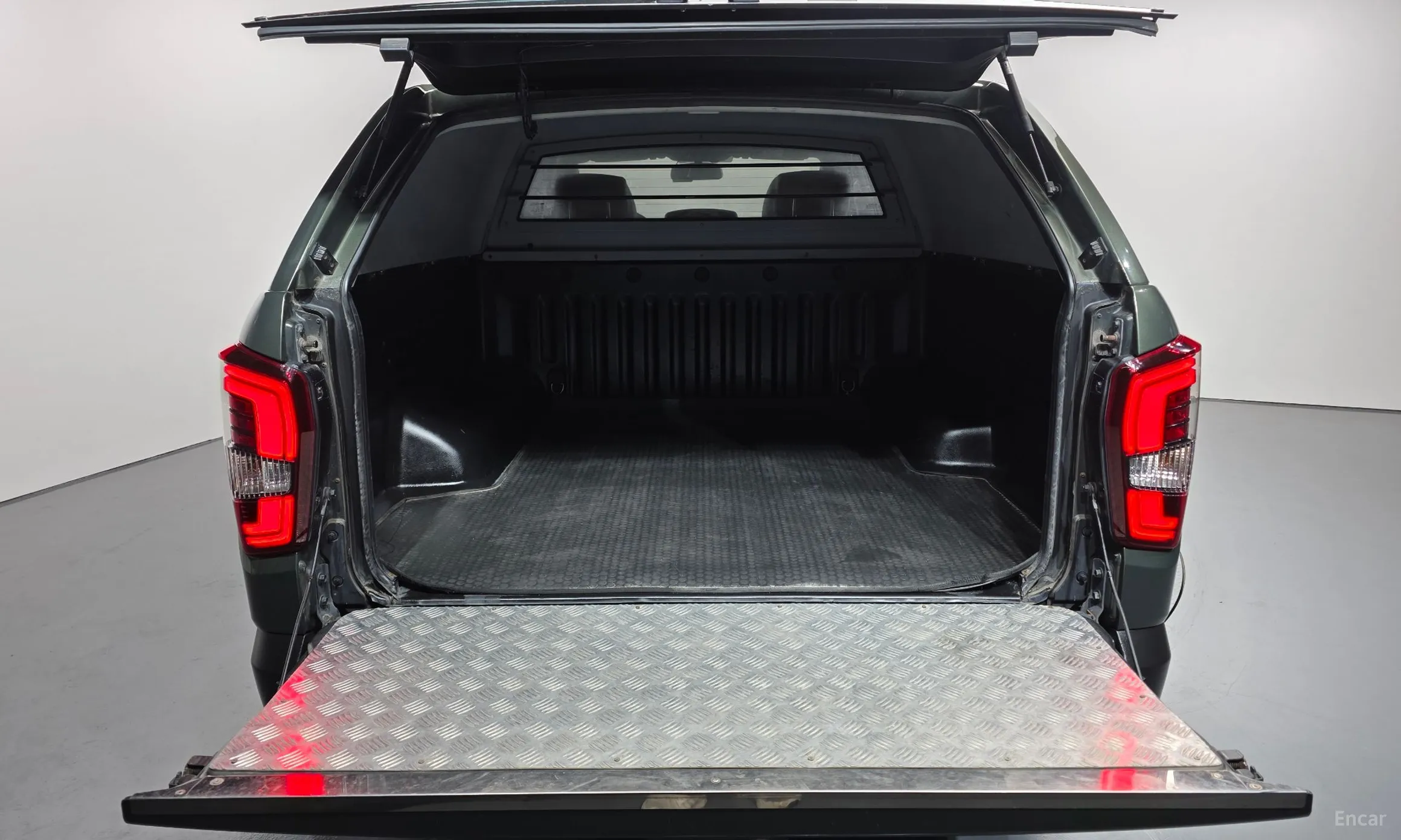 KG Mobility (SsangYong) Rexton Sports Khan превью 20