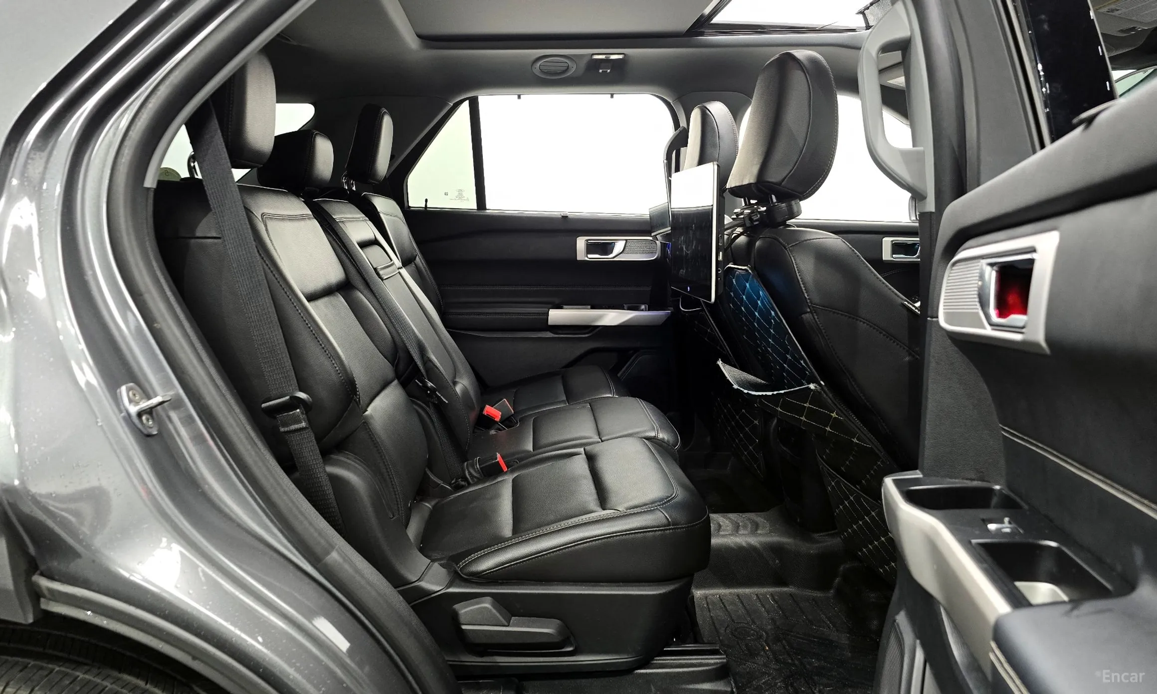 Ford Explorer 6th Generation превью 12