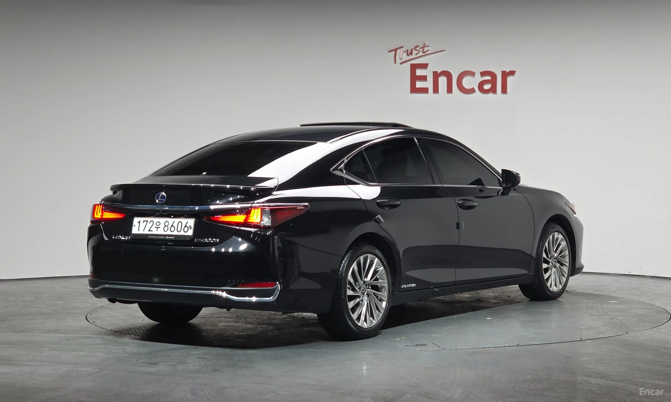 Lexus ES300h 7th Generation