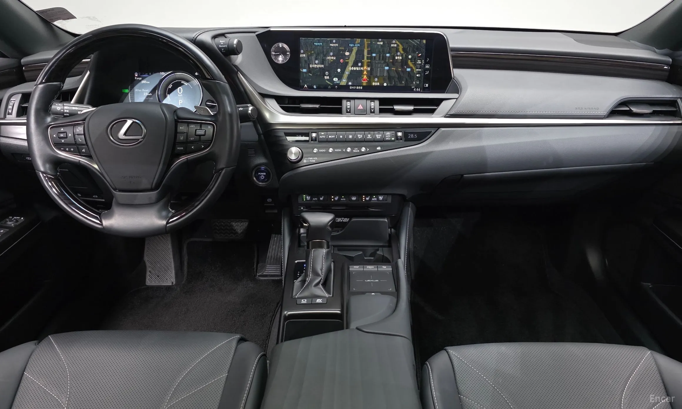 Lexus ES300h 7th Generation превью 7