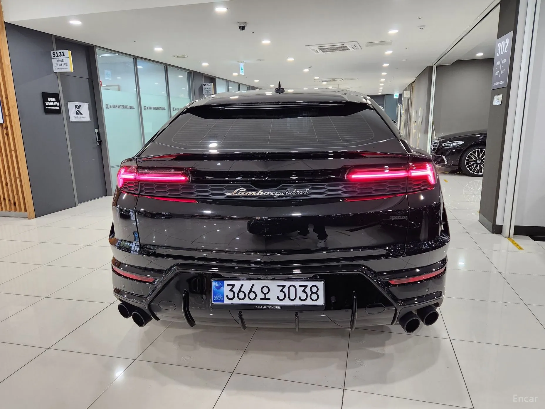 Lamborghini Urus превью 4