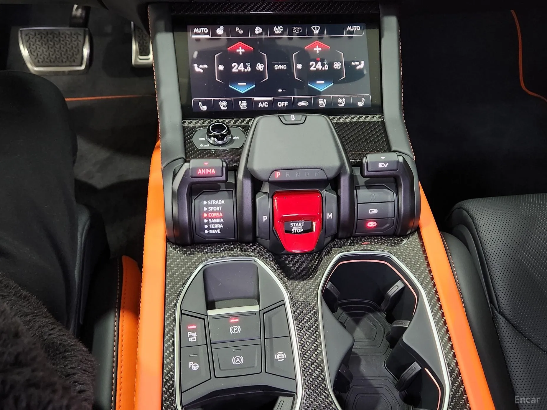 Lamborghini Urus превью 6
