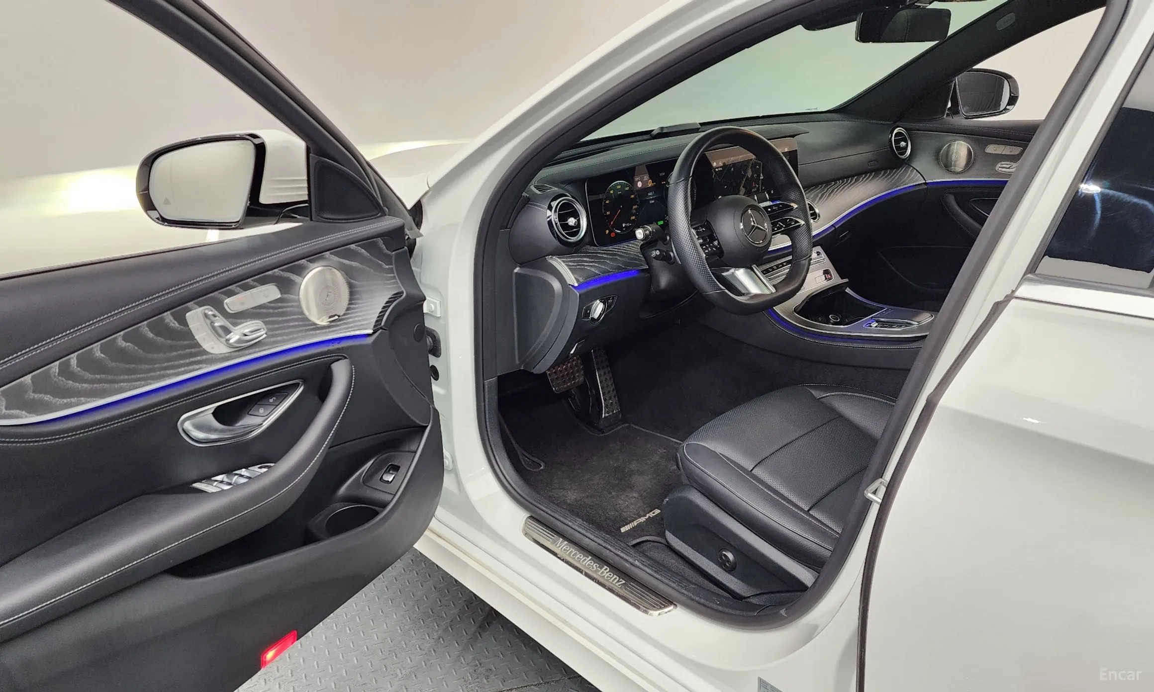 Mercedes Benz E-Class W213 превью 10