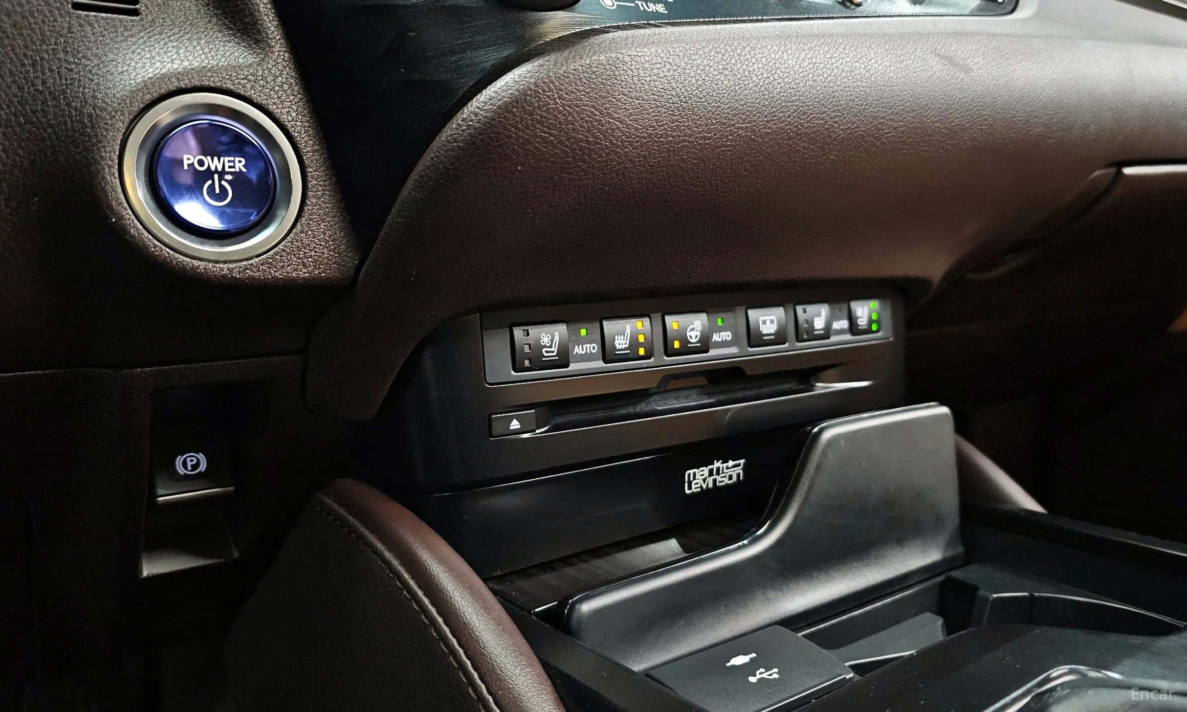 Lexus ES300h 7th Generation превью 15
