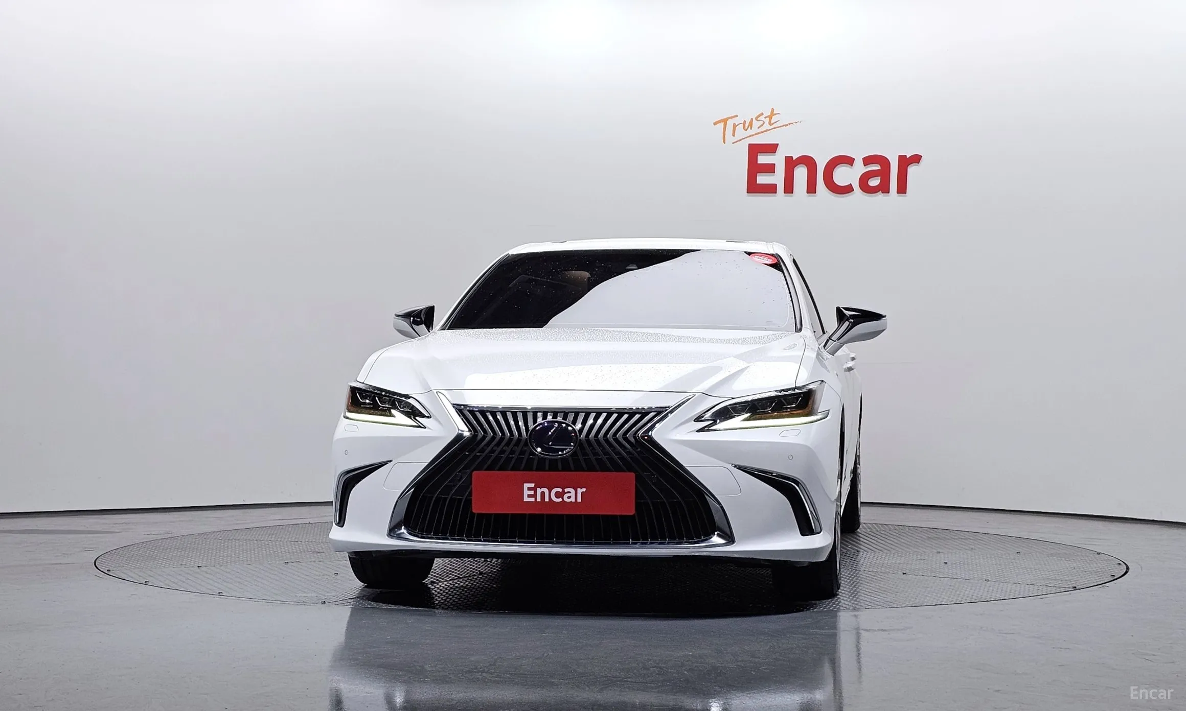 Lexus ES300h 7th Generation превью 3