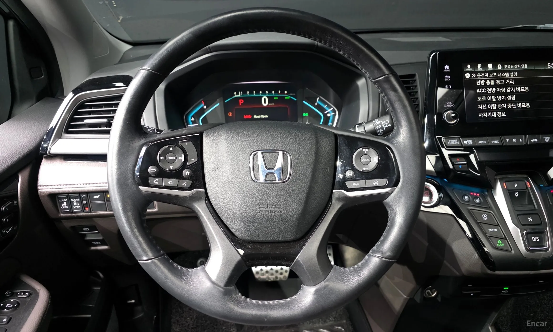 Honda Odyssey превью 12