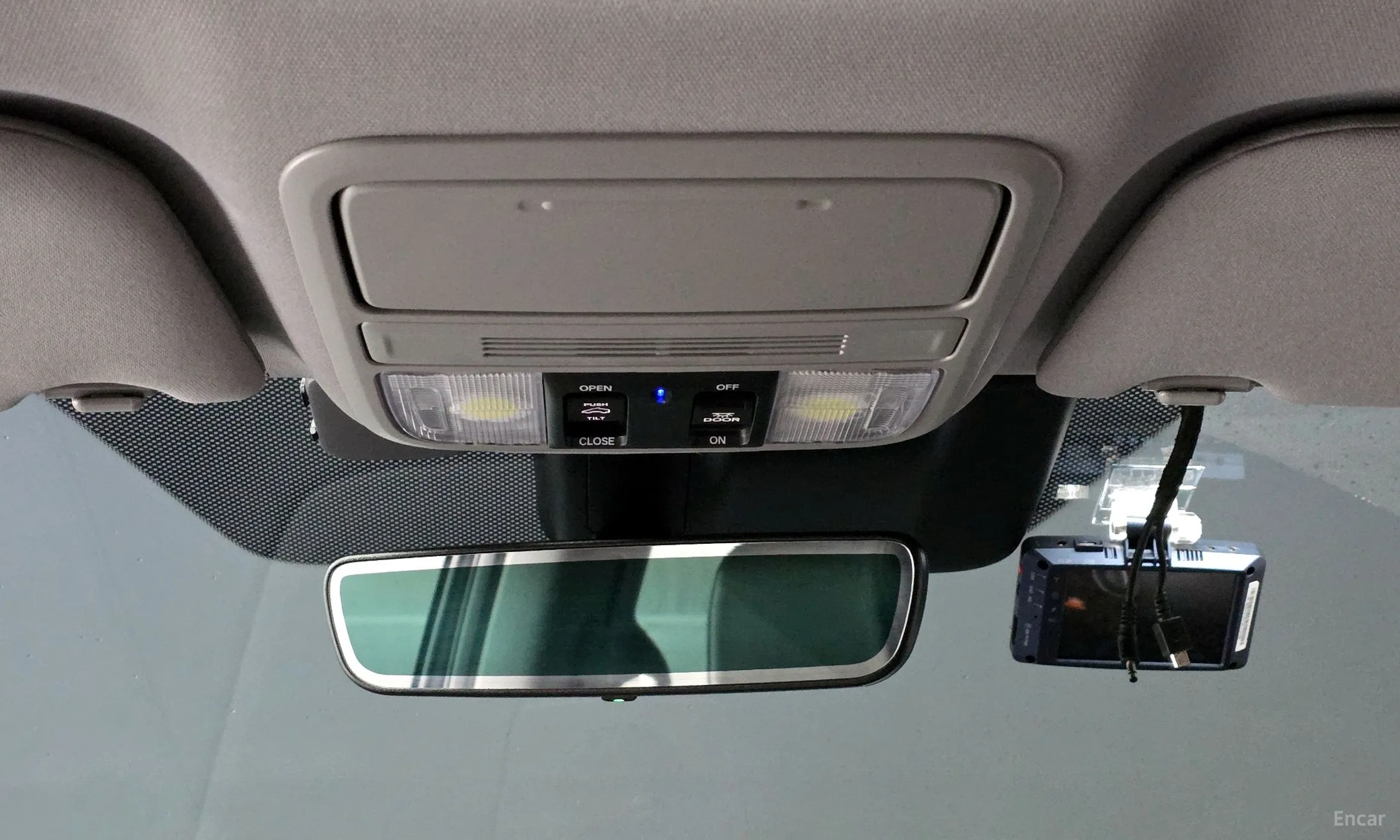 Honda Odyssey превью 18