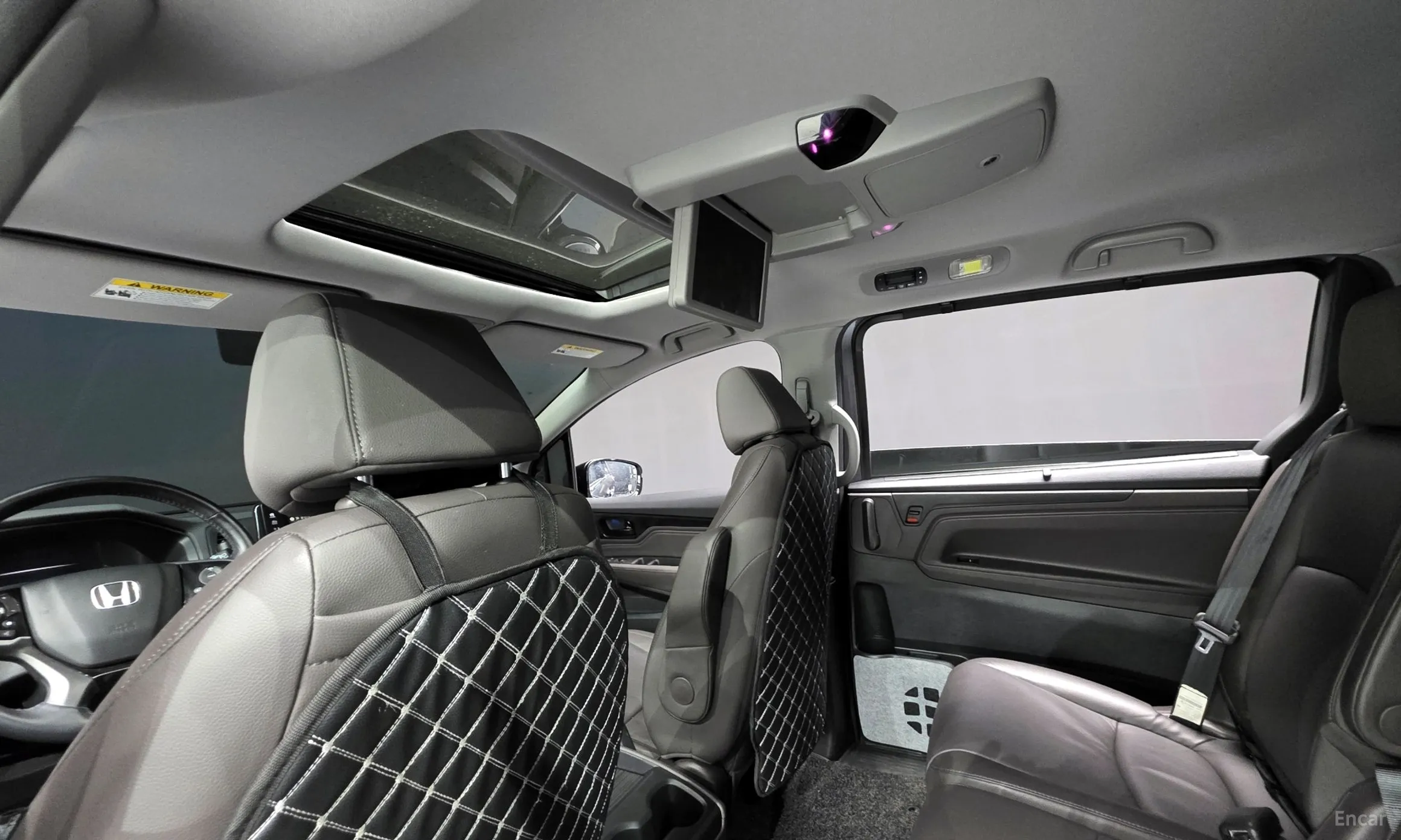 Honda Odyssey превью 19