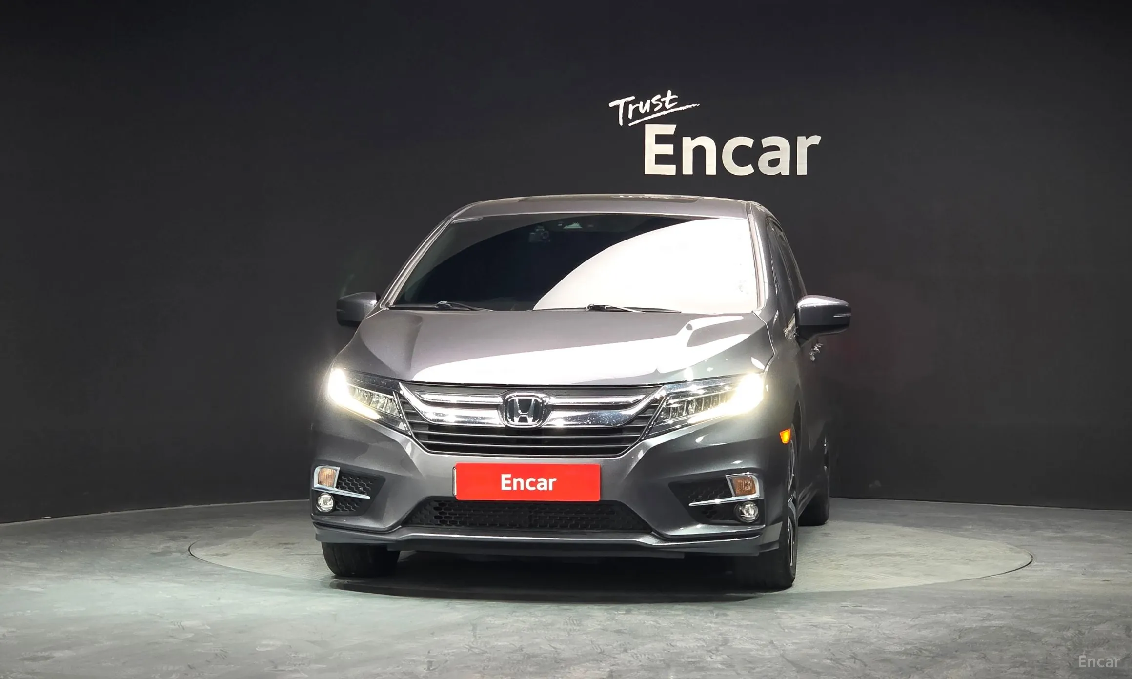 Honda Odyssey превью 3
