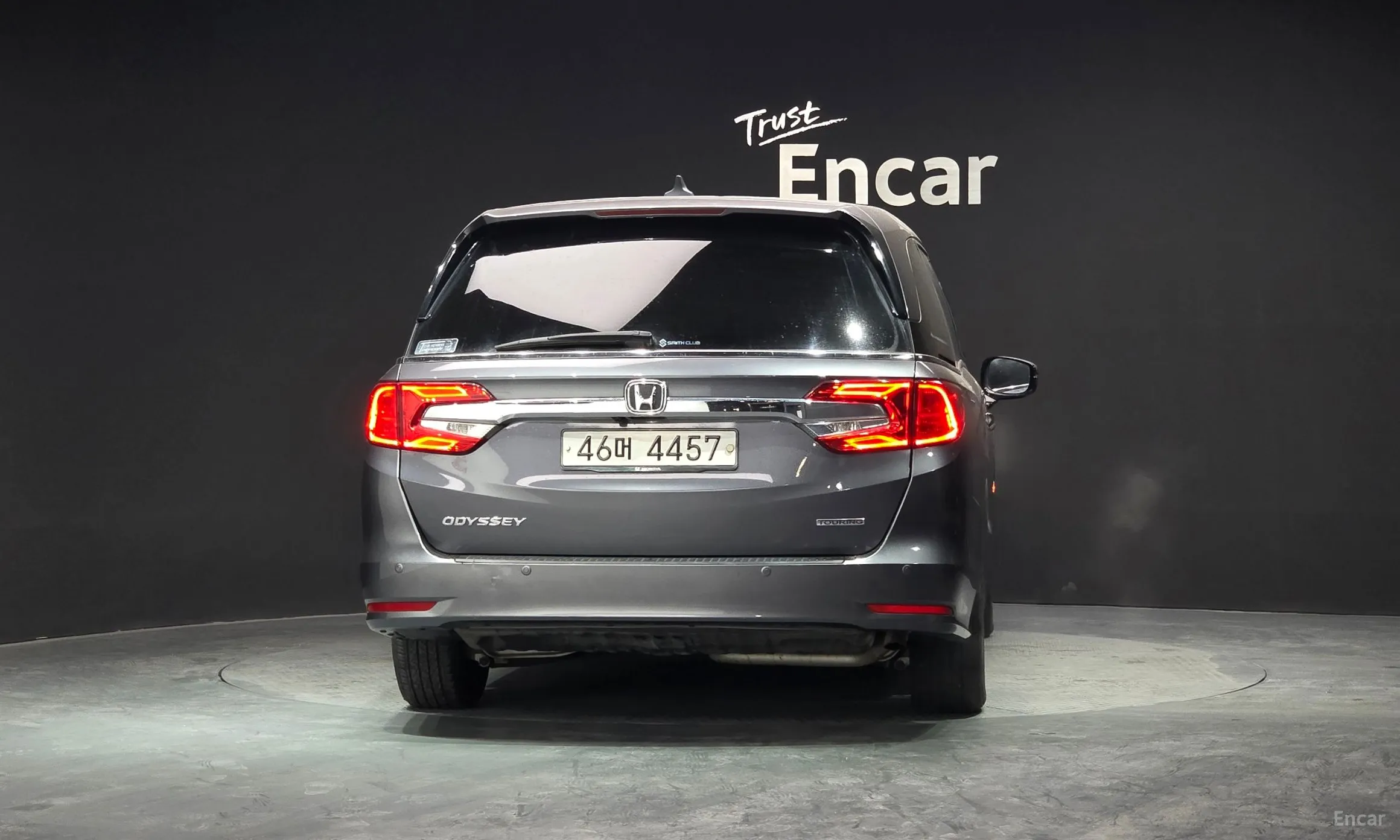 Honda Odyssey превью 4