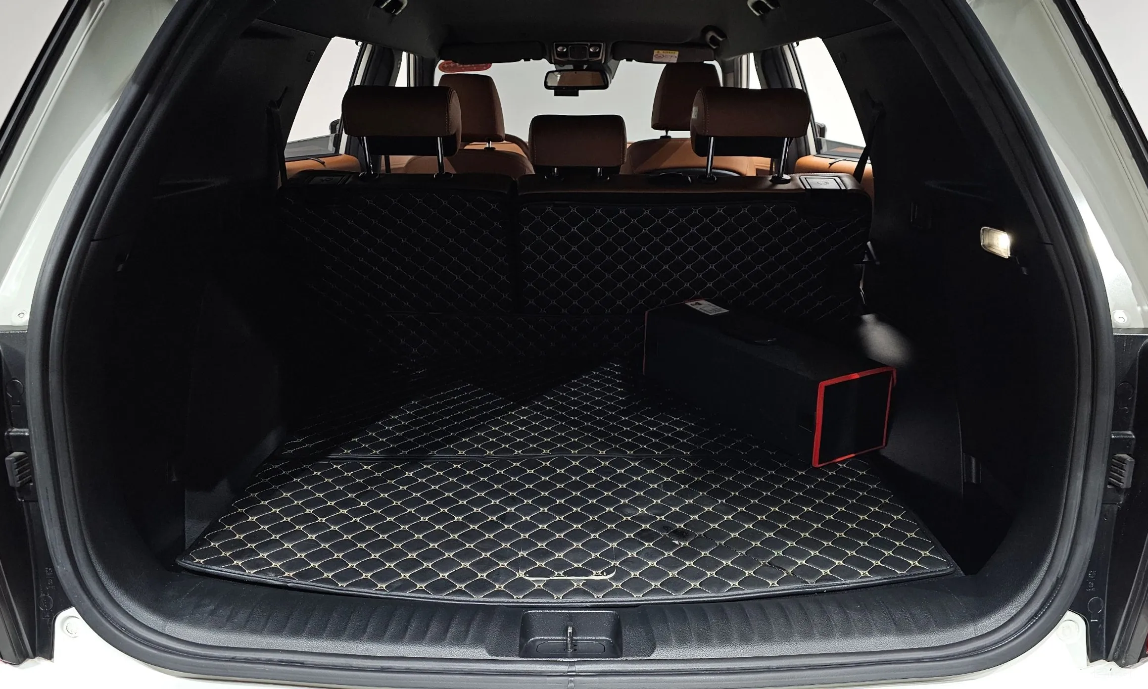 KG Mobility (SsangYong) Torres превью 20