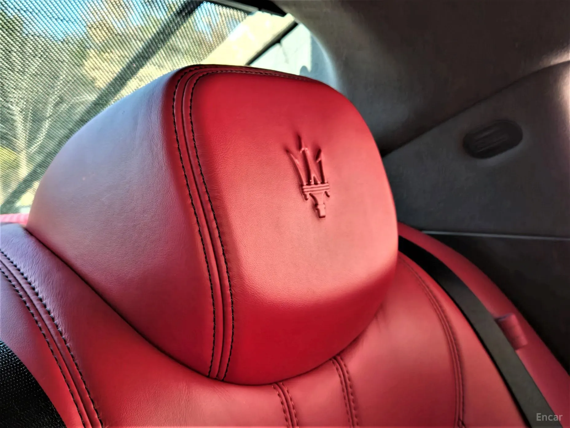 Maserati Ghibli превью 16