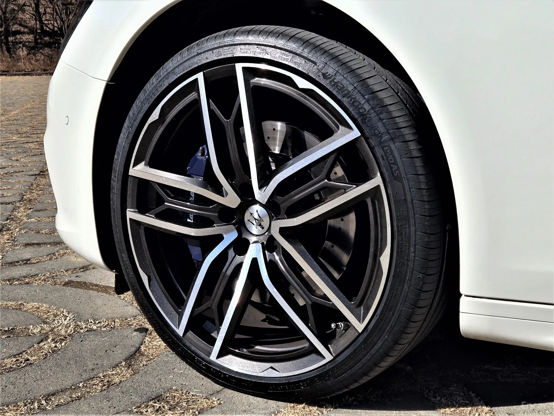 Maserati Ghibli превью 5