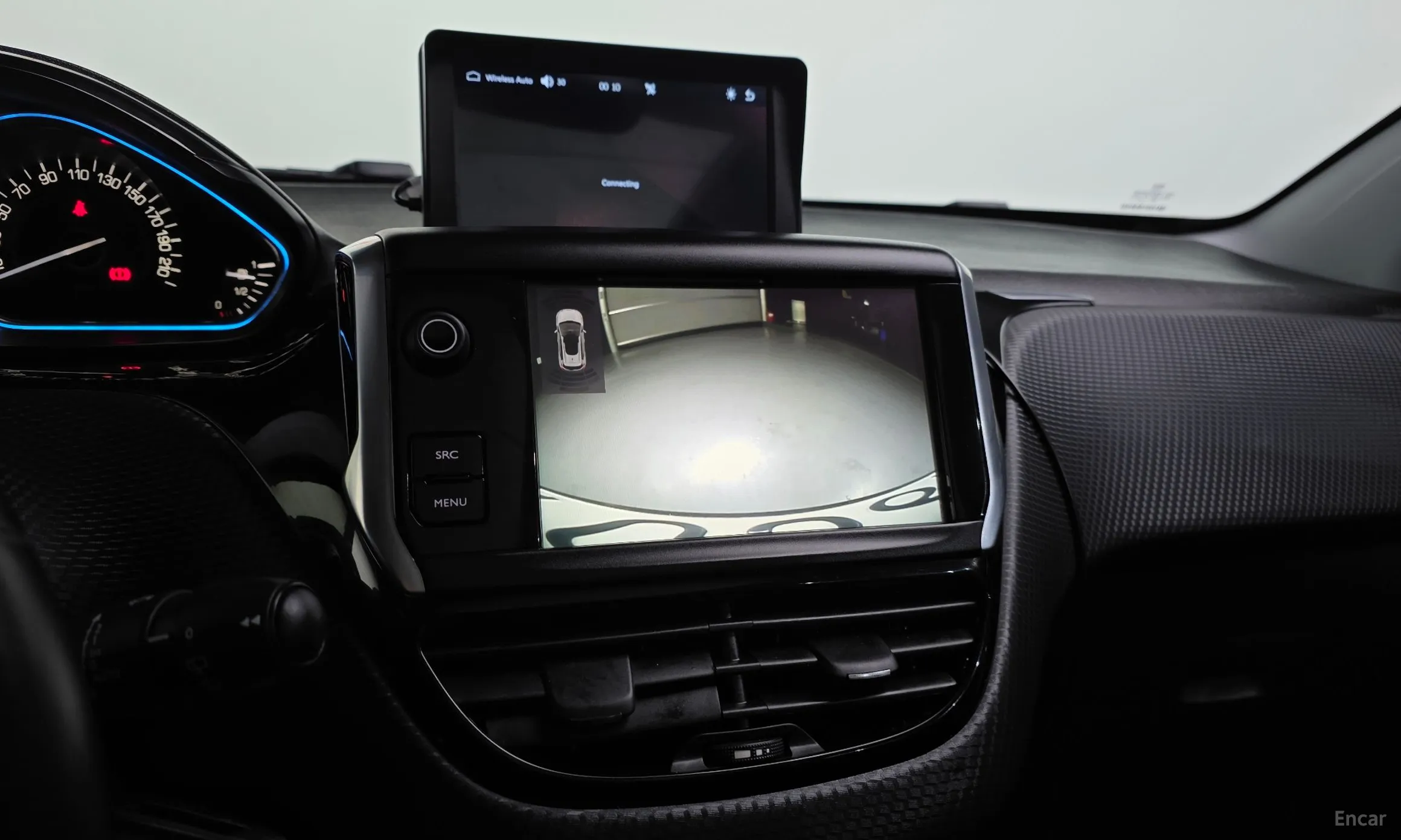 Peugeot 2008. превью 15