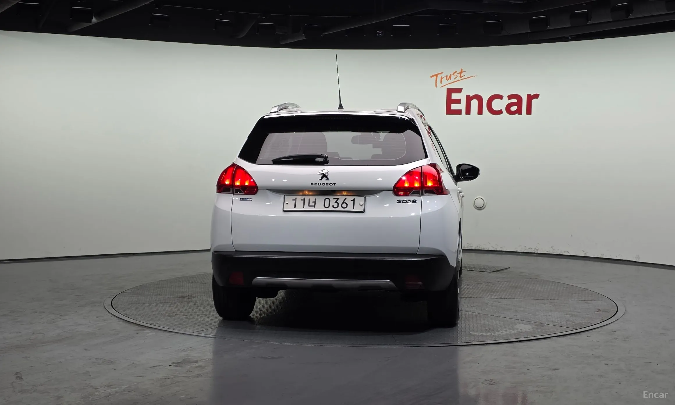 Peugeot 2008. превью 4
