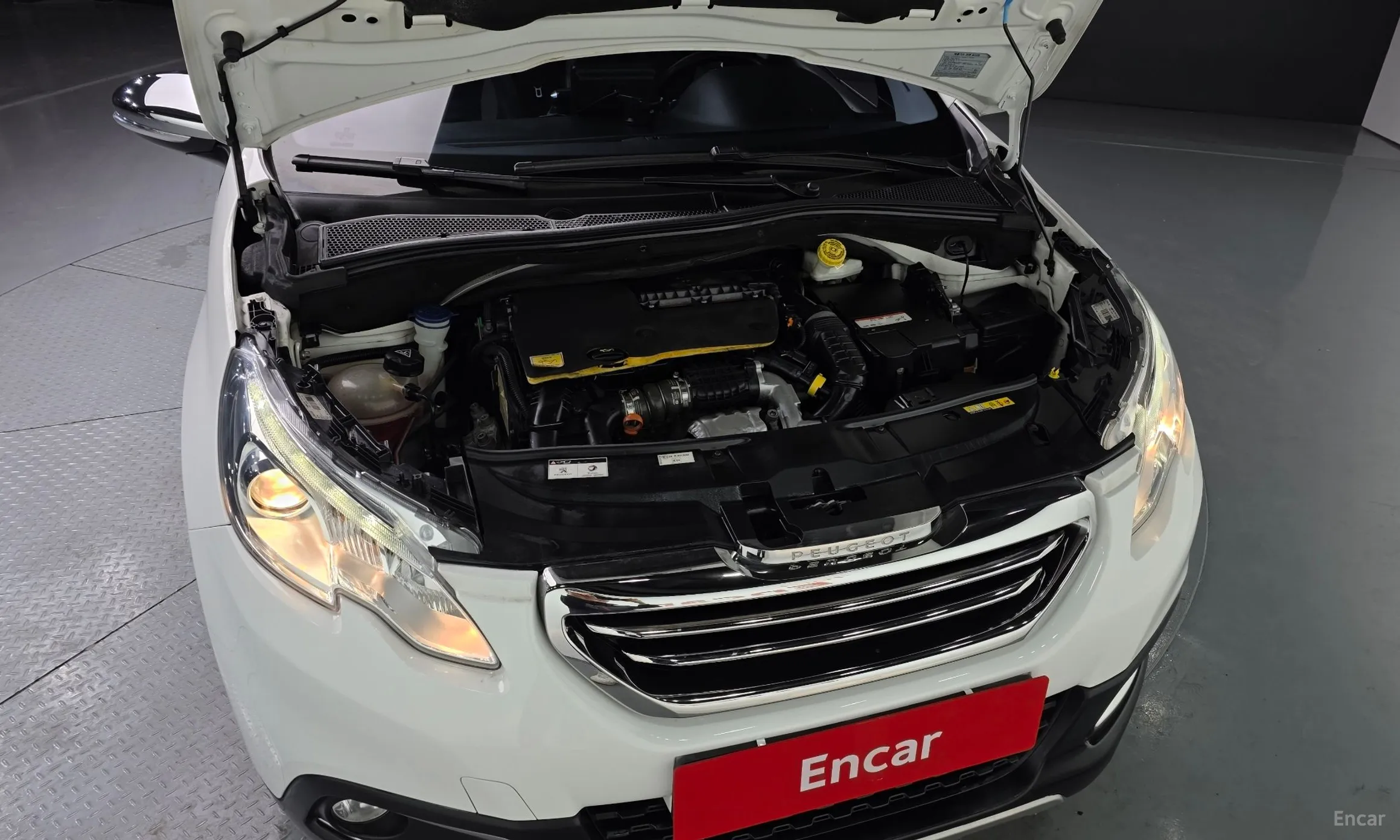 Peugeot 2008. превью 6