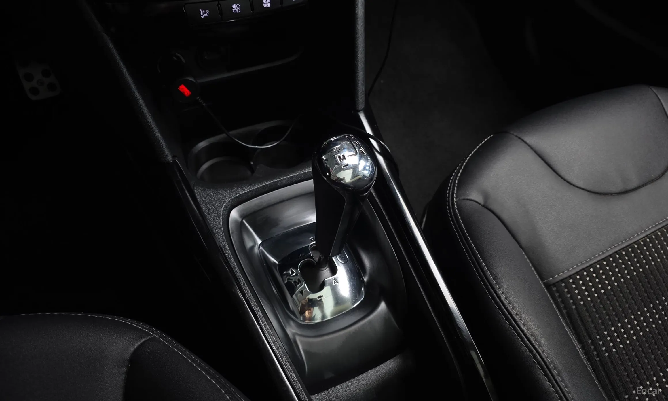 Peugeot 2008. превью 9
