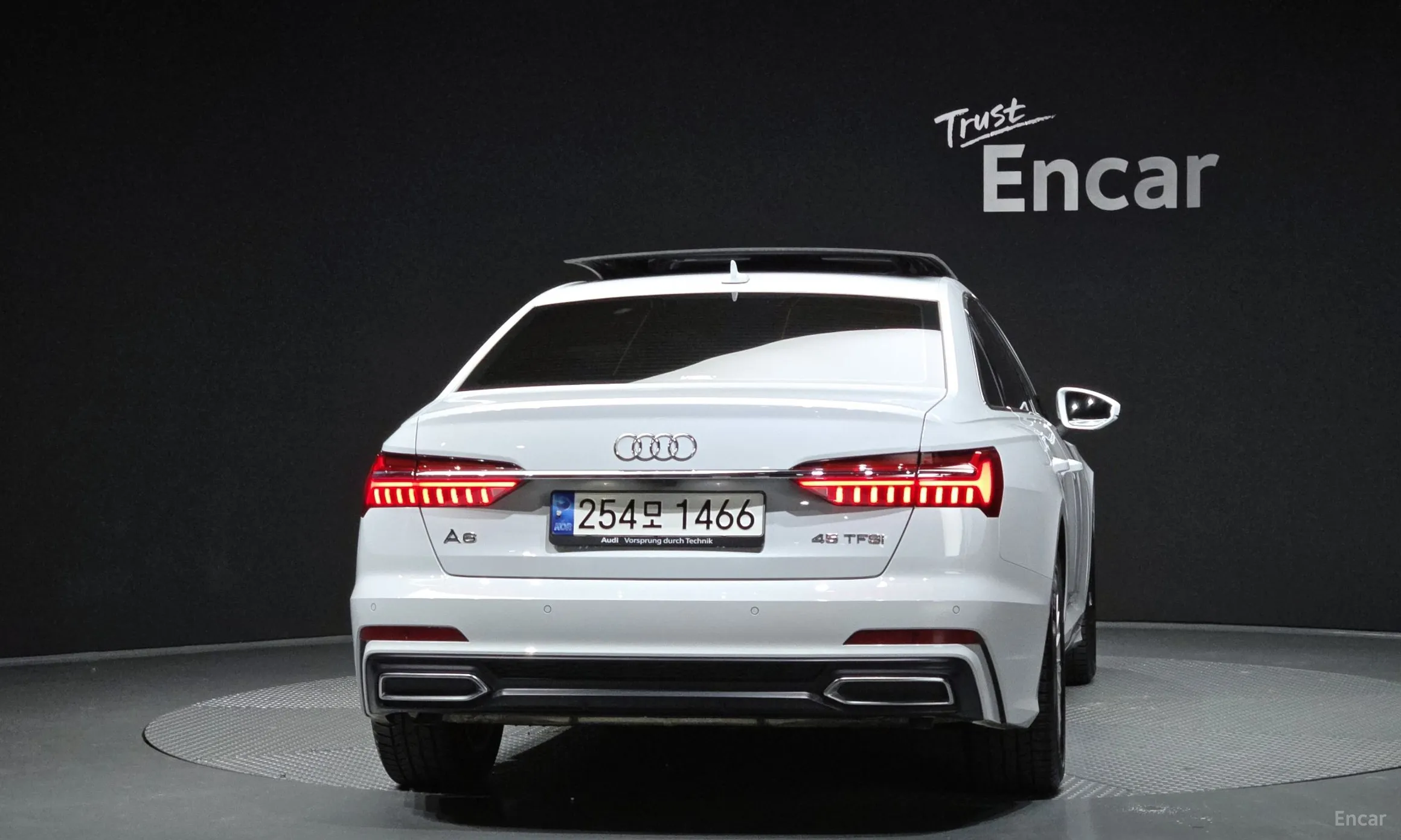 Audi A6 (C8) превью 4