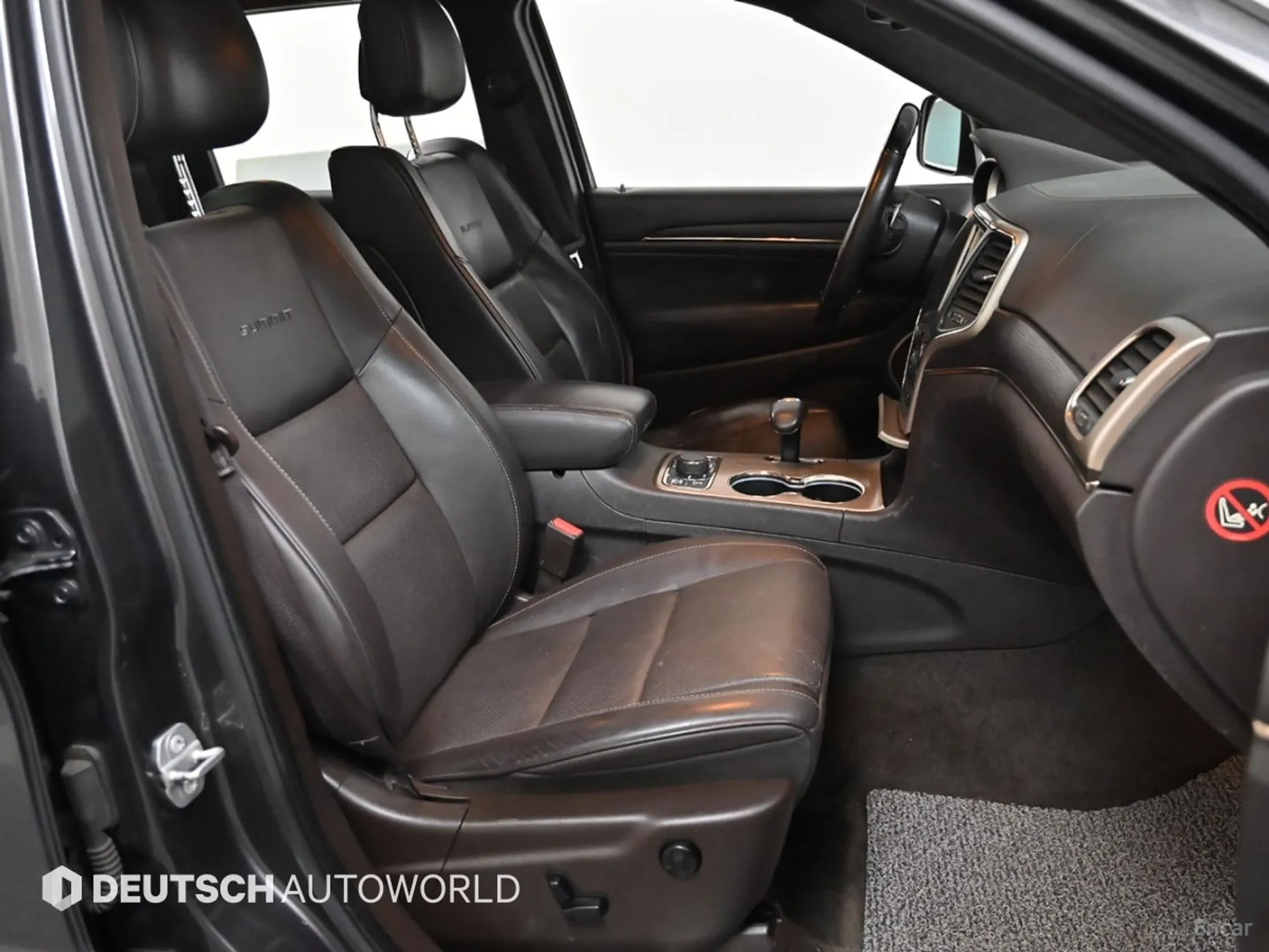 Jeep Grand Cherokee превью 9