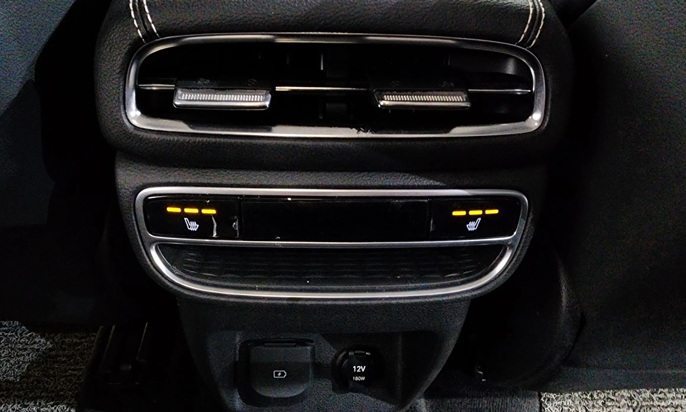 Genesis GV80 превью 19