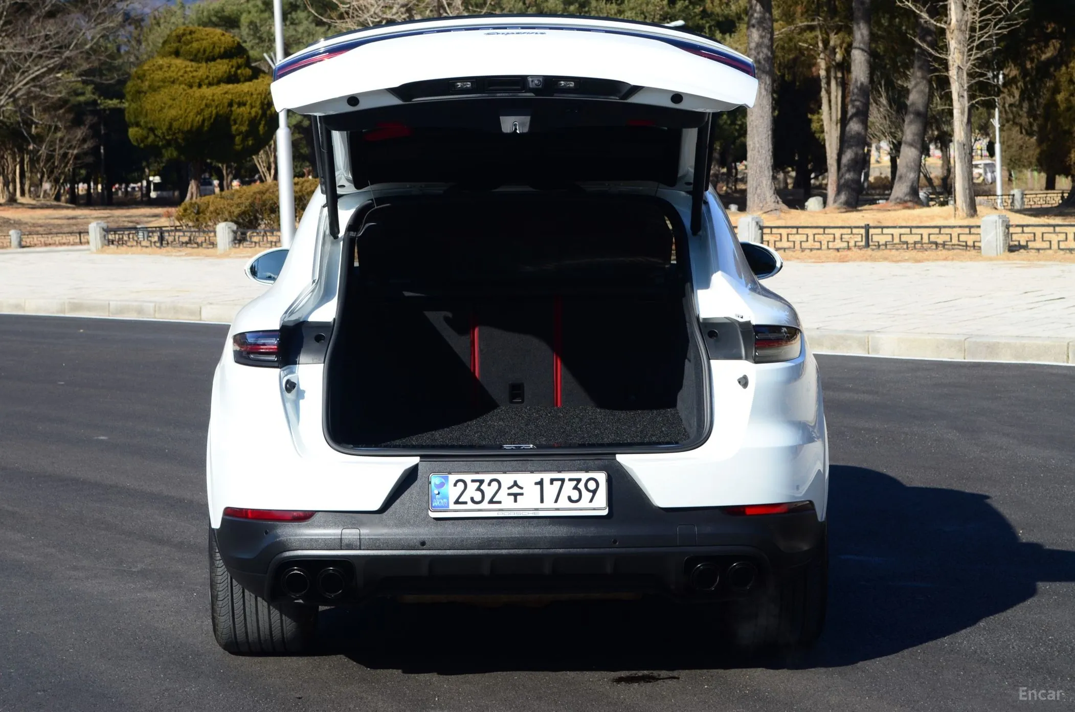 Porsche Cayenne (PO536) превью 20