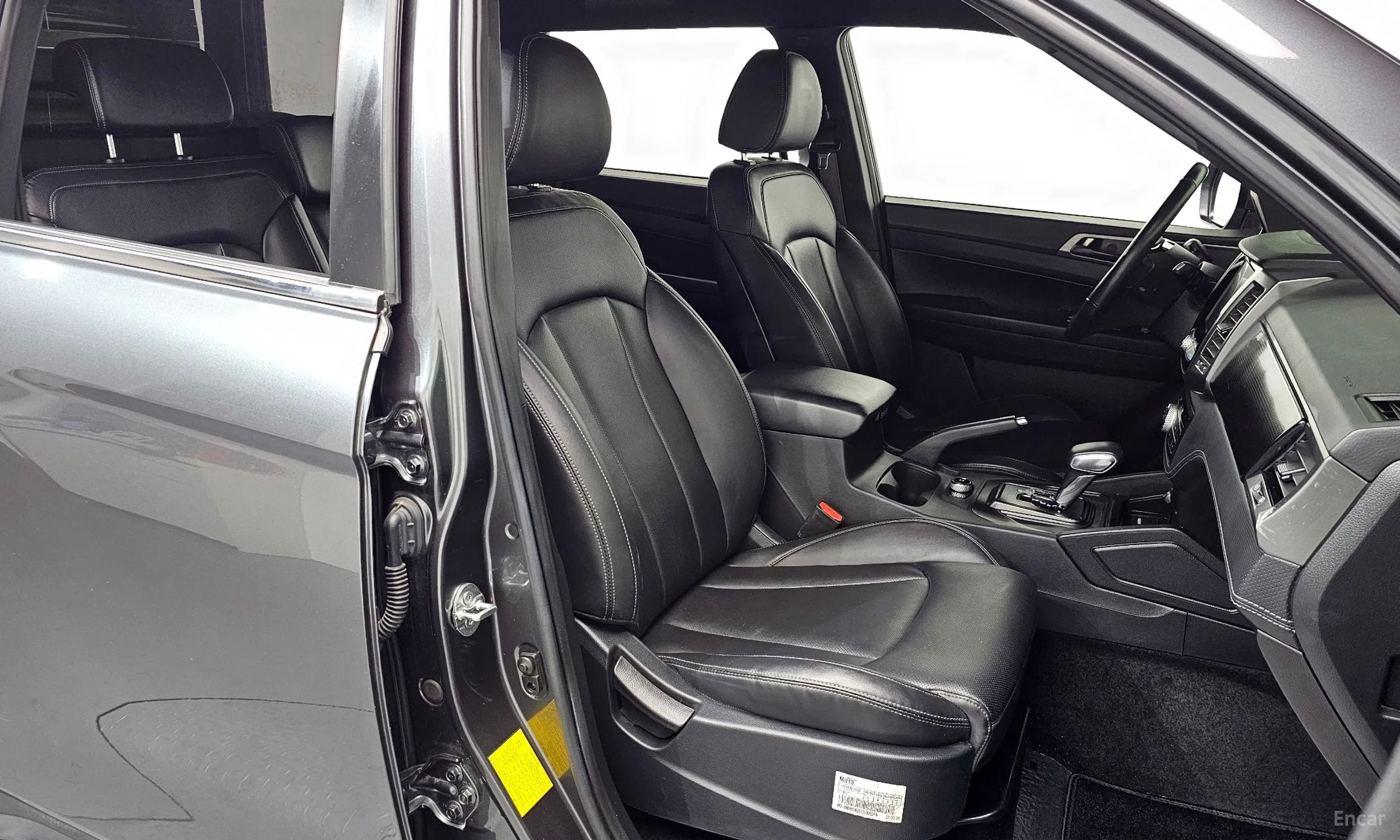 KG Mobility (SsangYong) Rexton Sports превью 10