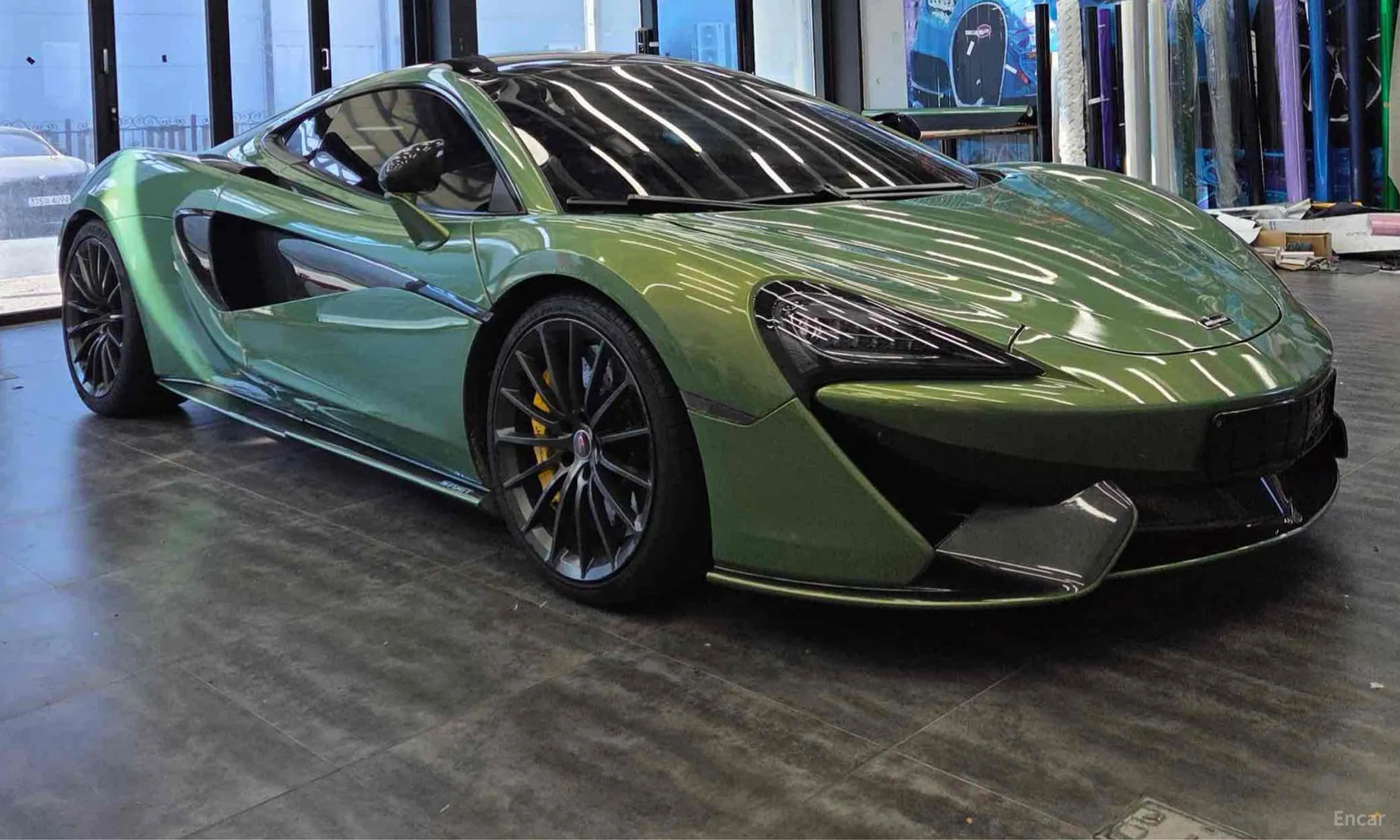 McLaren 570GT превью 3