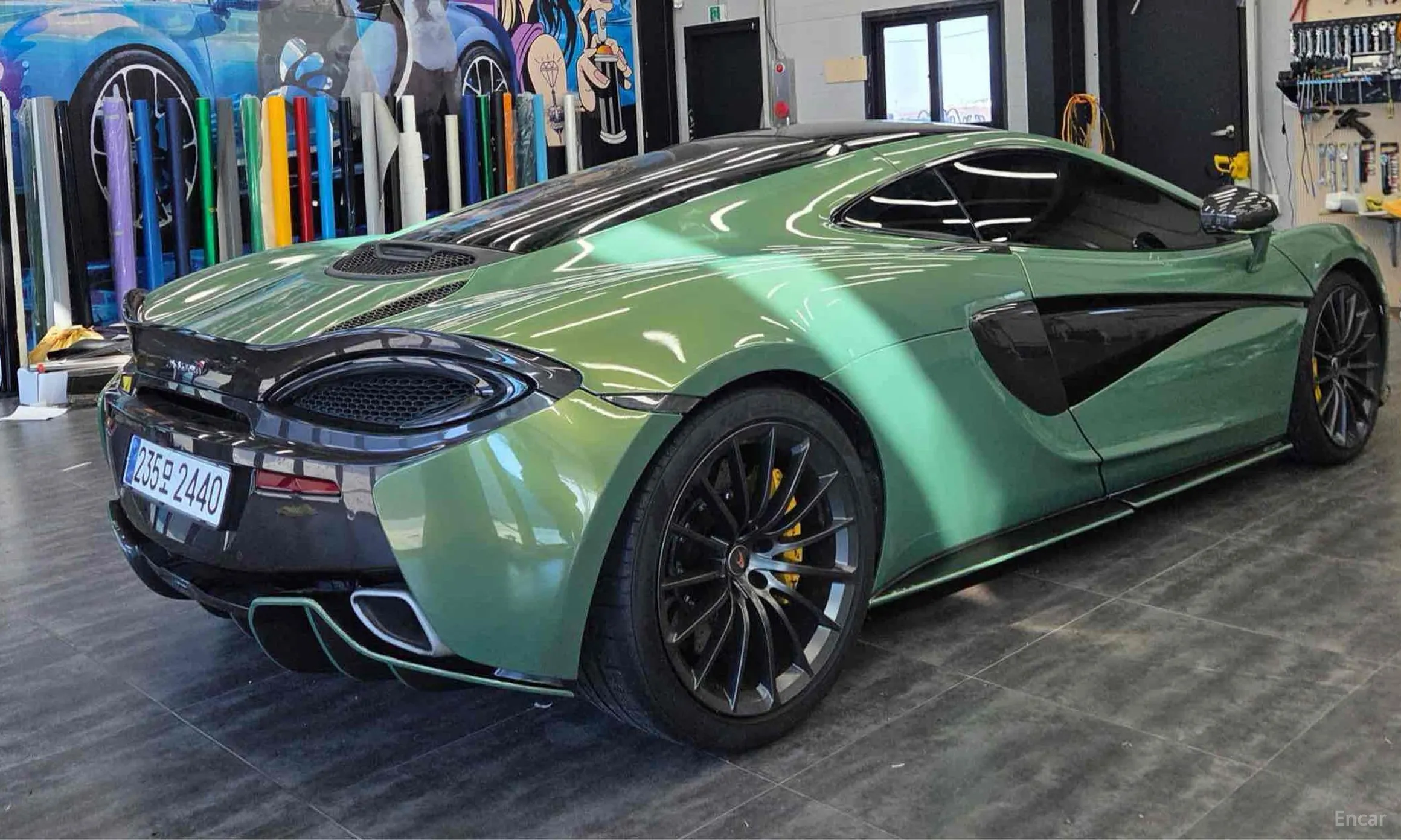 McLaren 570GT превью 4