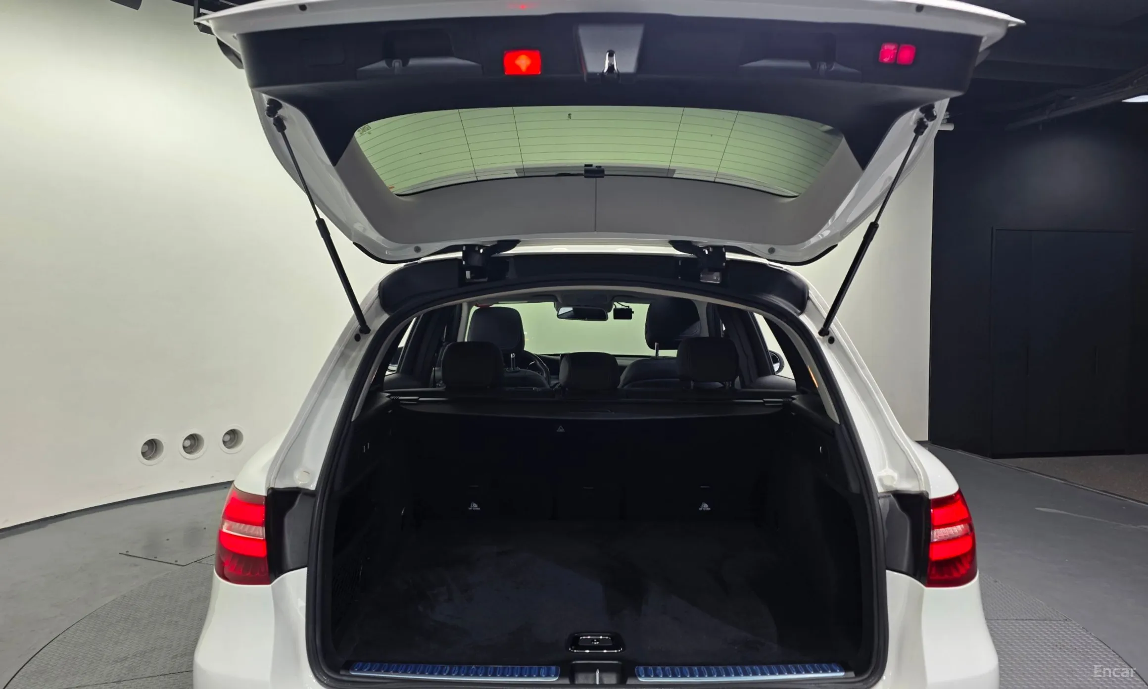 Mercedes Benz GLC-Class X253 превью 20