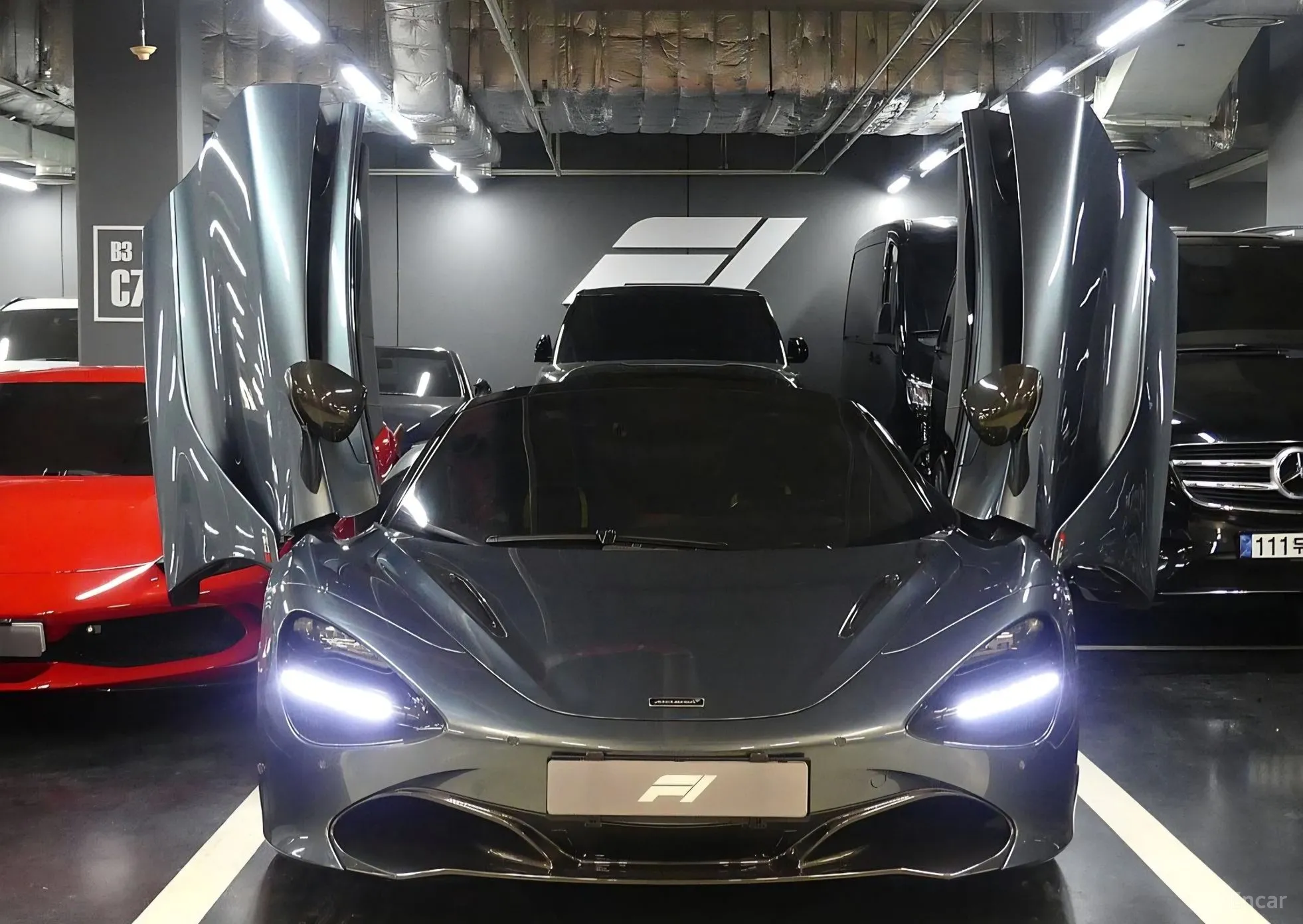 McLaren 720S превью 3